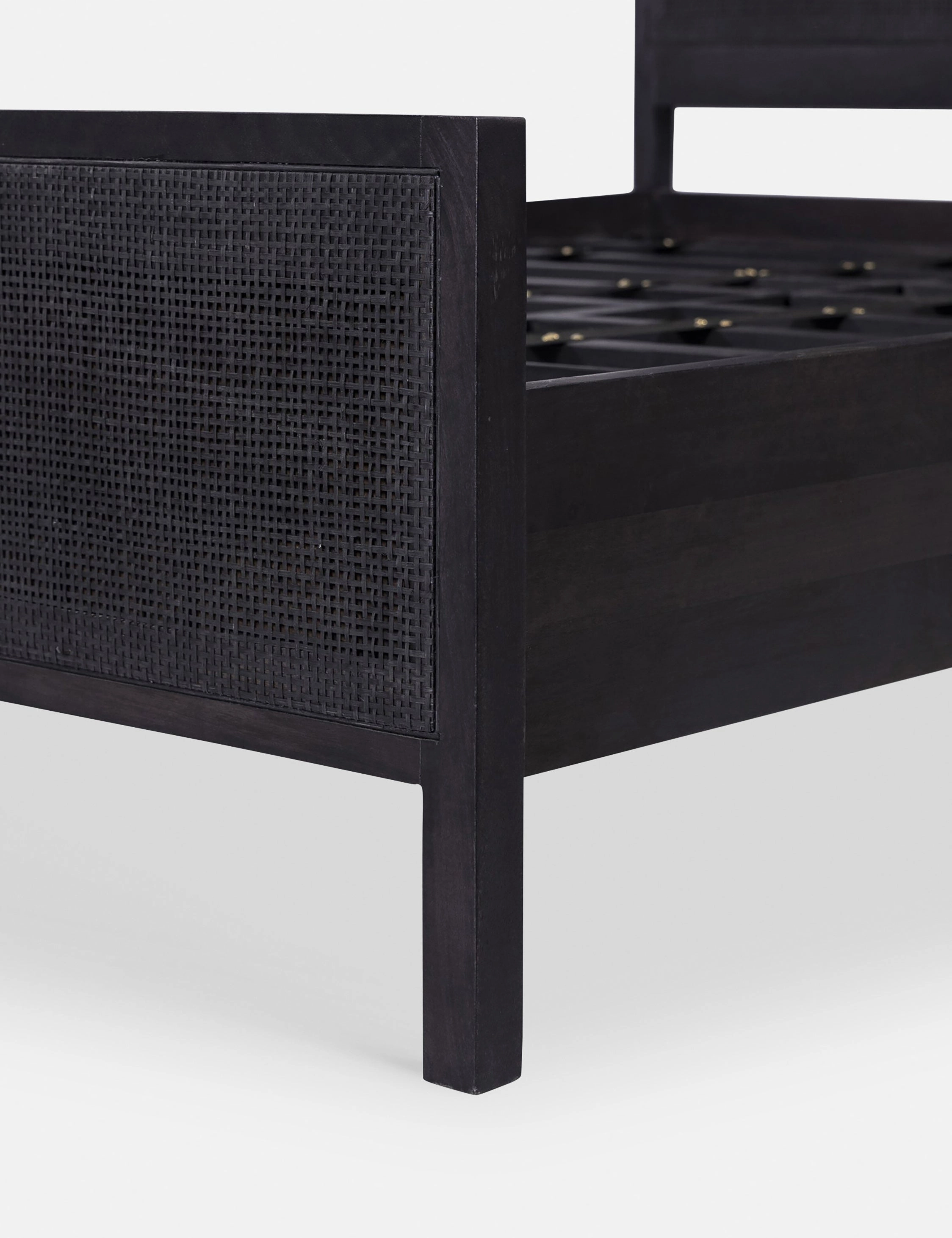 Hannah Platform Bed