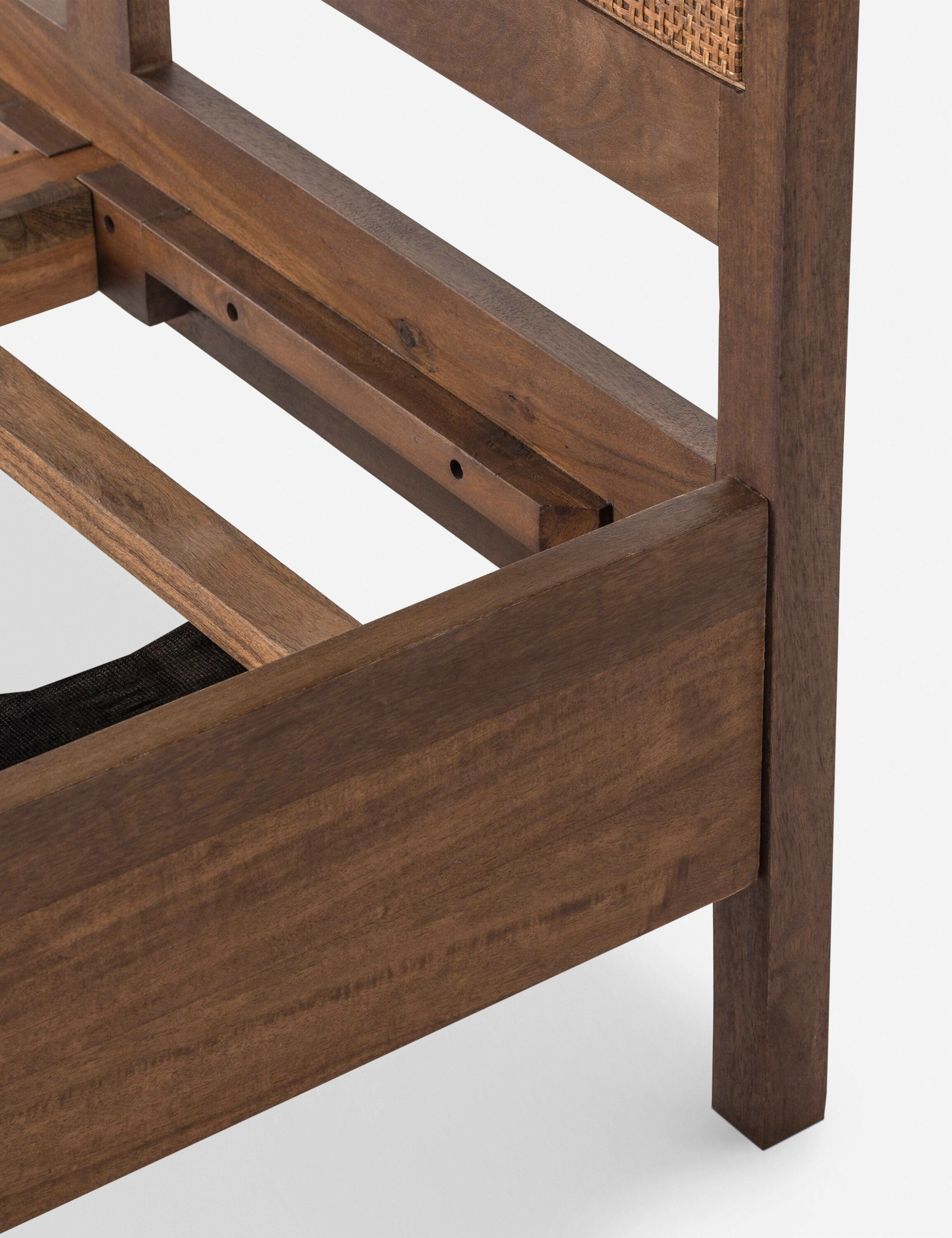 Hannah Platform Bed