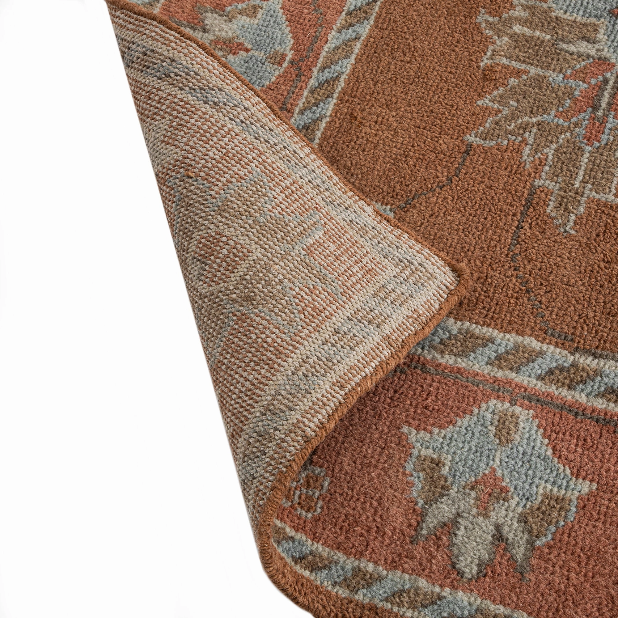Heritage Collection Florentine Rose Premium Hand-Knotted New Zealand Wool Rug