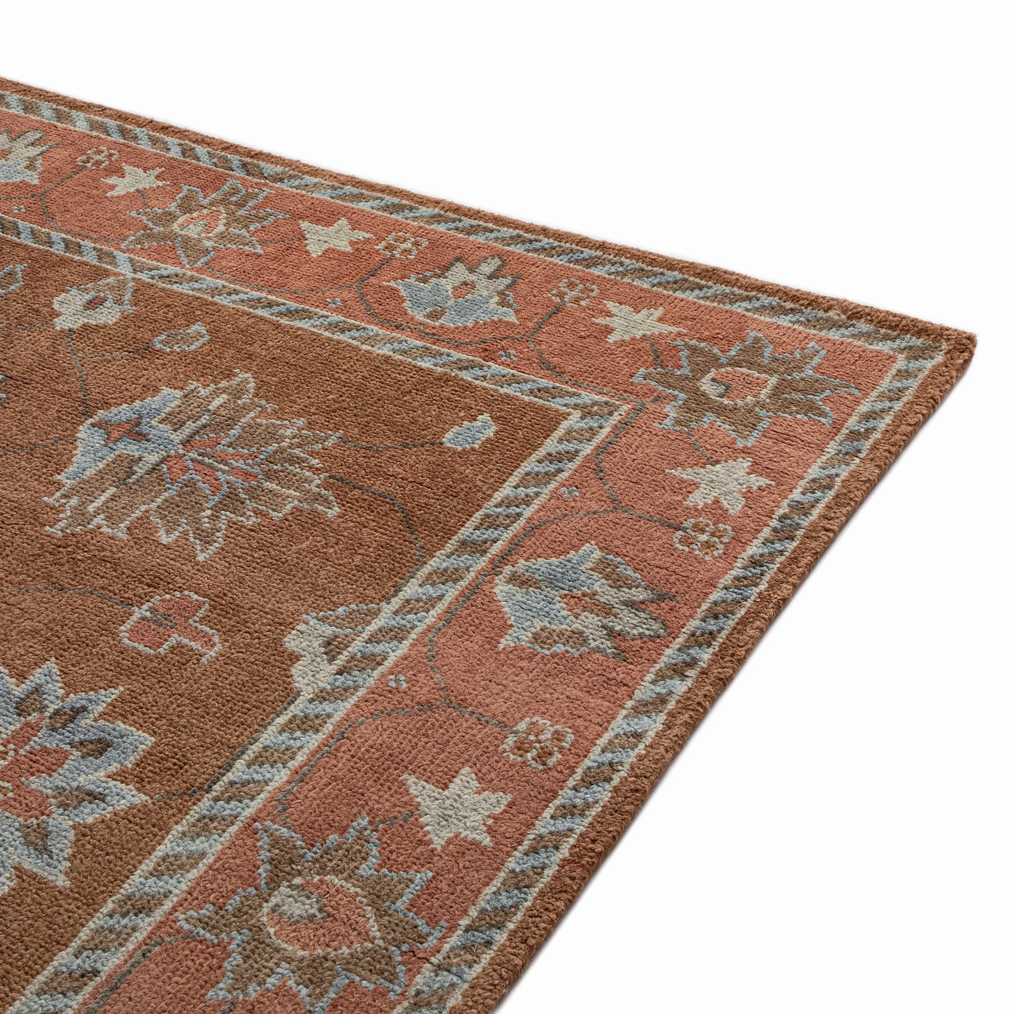 Heritage Collection Florentine Rose Premium Hand-Knotted New Zealand Wool Rug