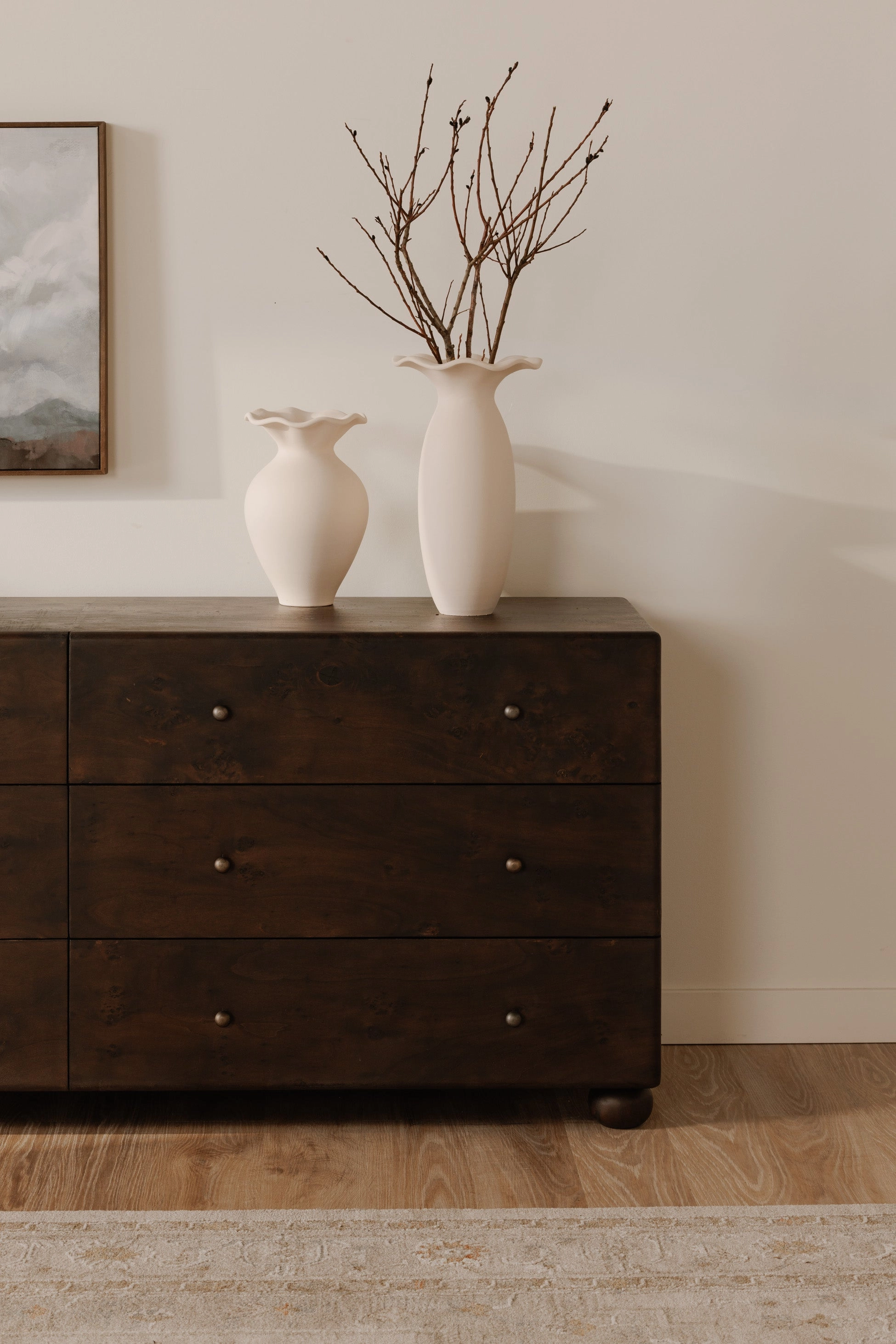 Hobbes Dresser