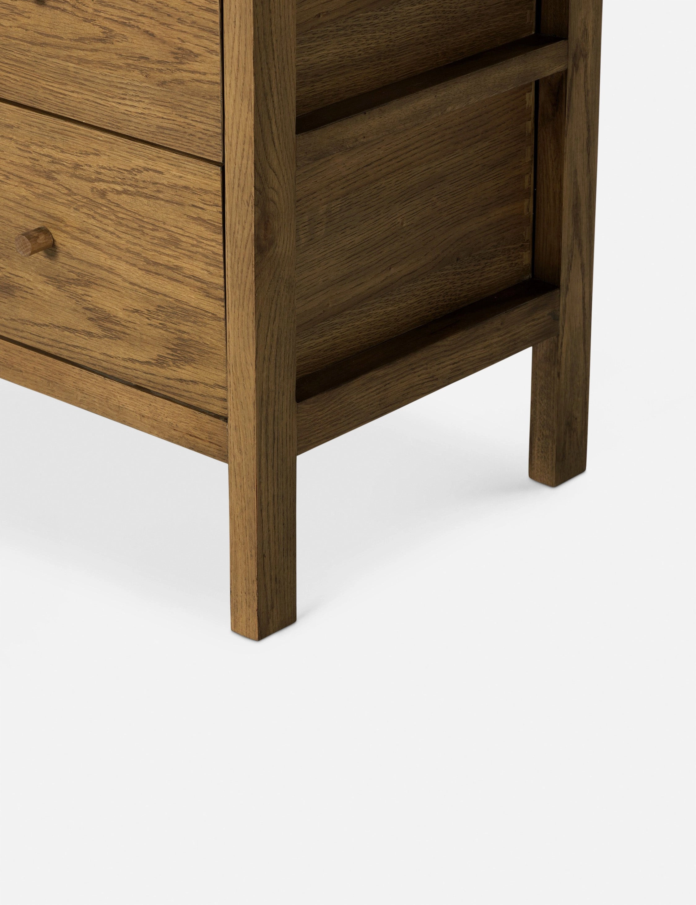 Holcomb Dresser