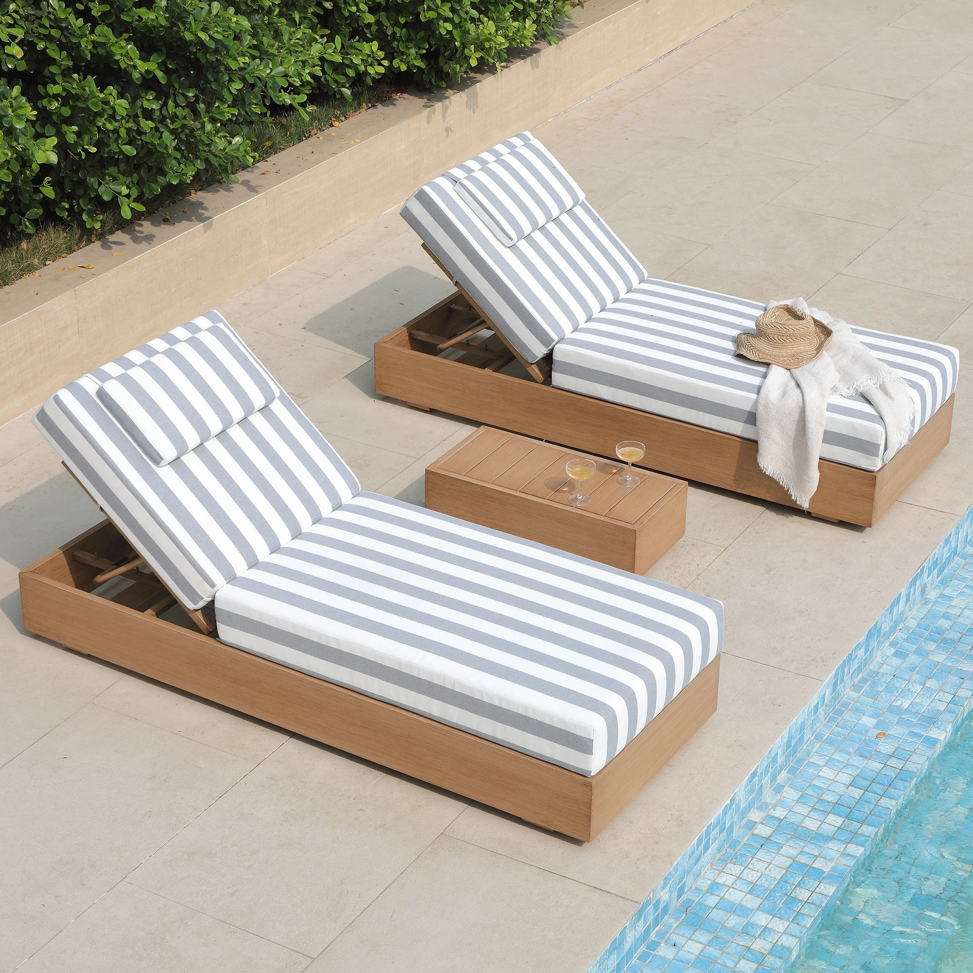 Jardin Aluminium Outdoor Sun Lounger Set, Natural with Blue Stripes