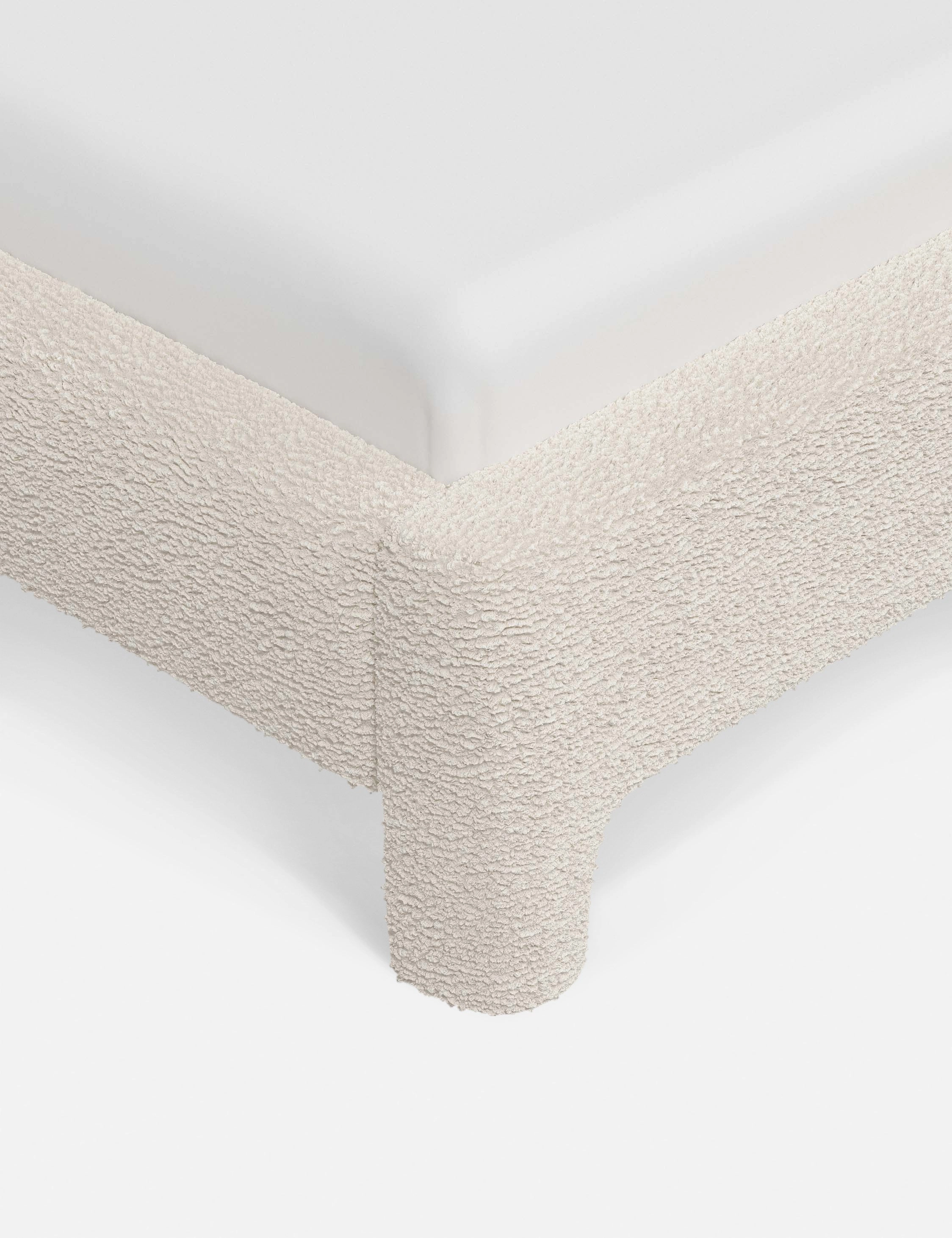 Kaisley Platform Bed