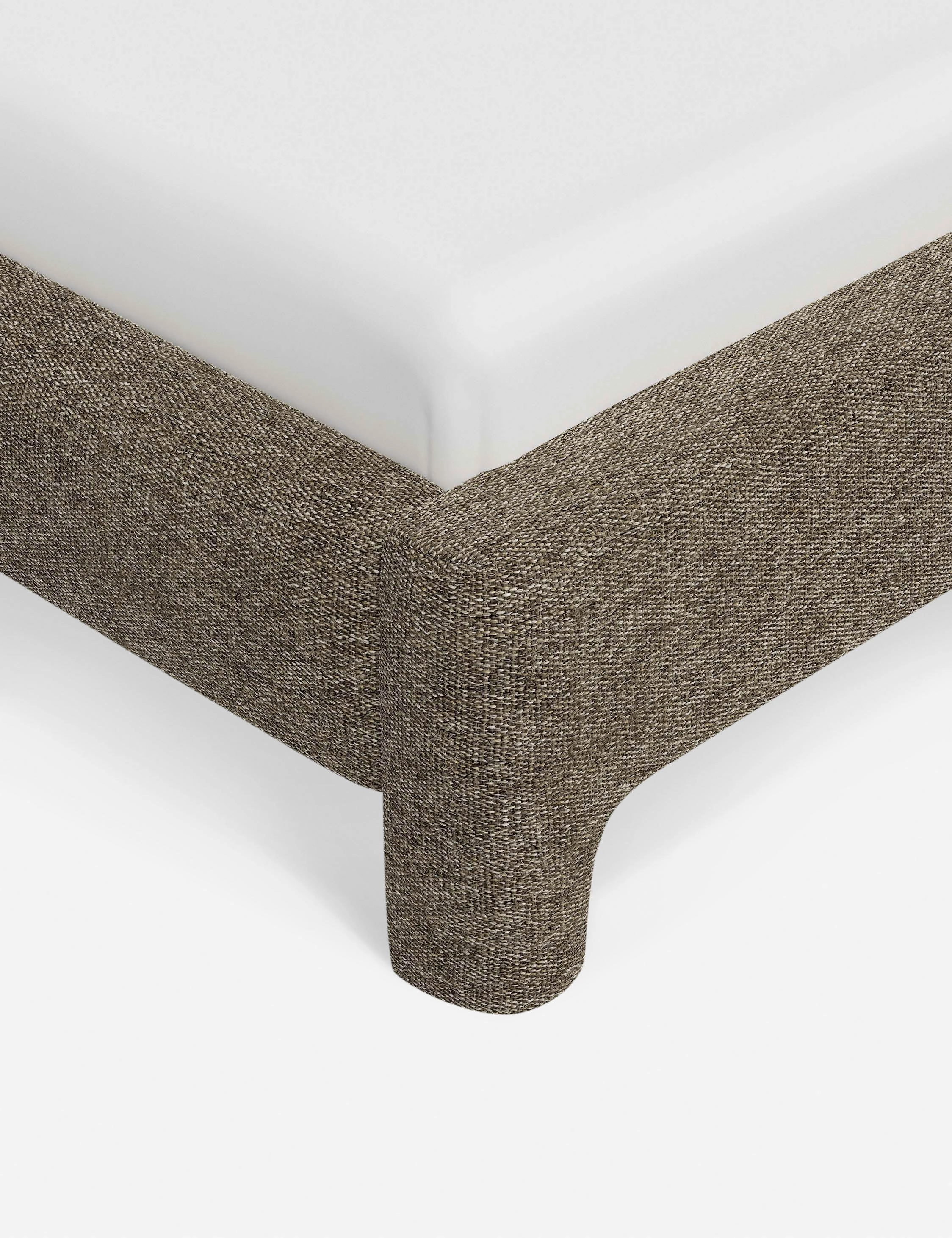 Kaisley Platform Bed