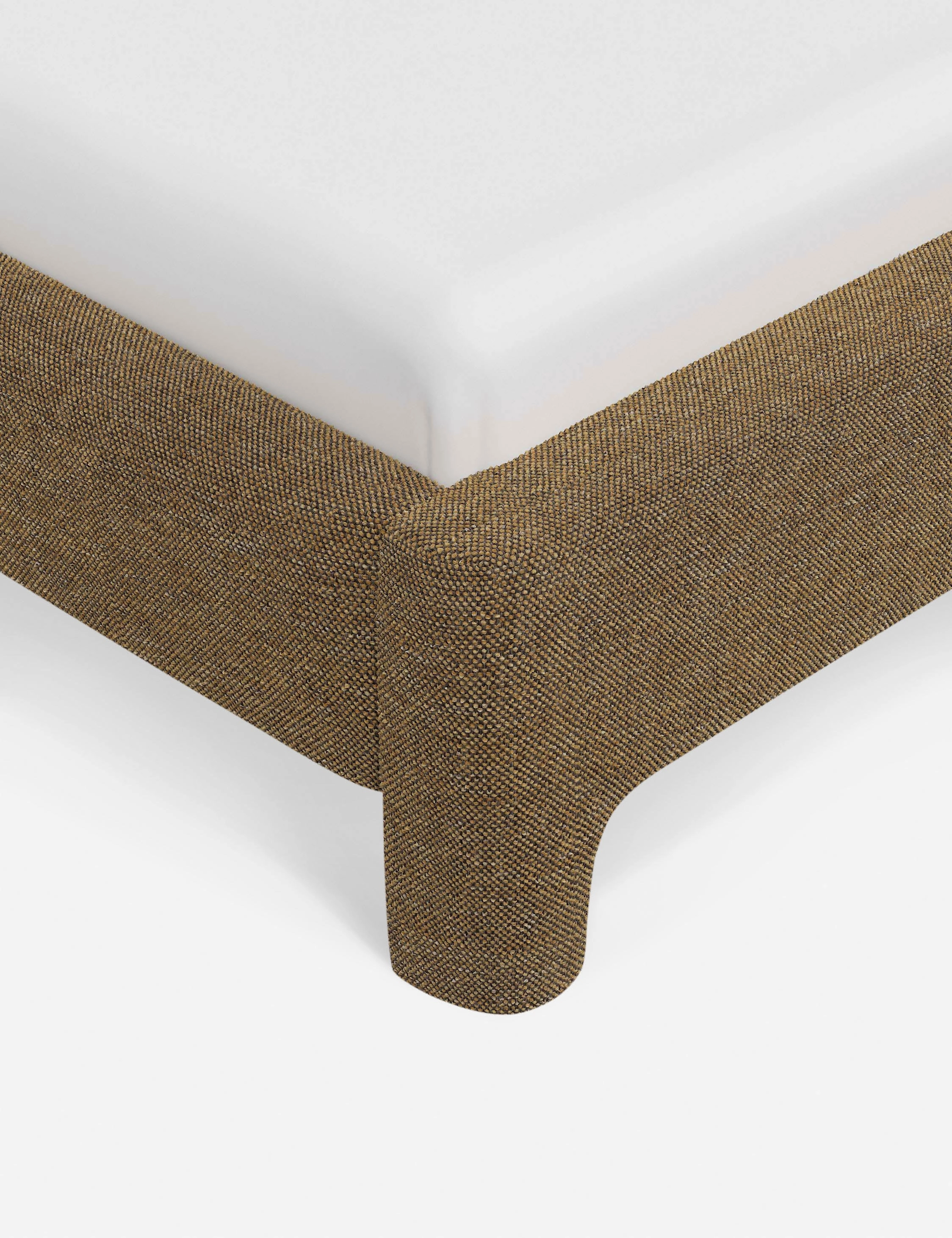 Kaisley Platform Bed