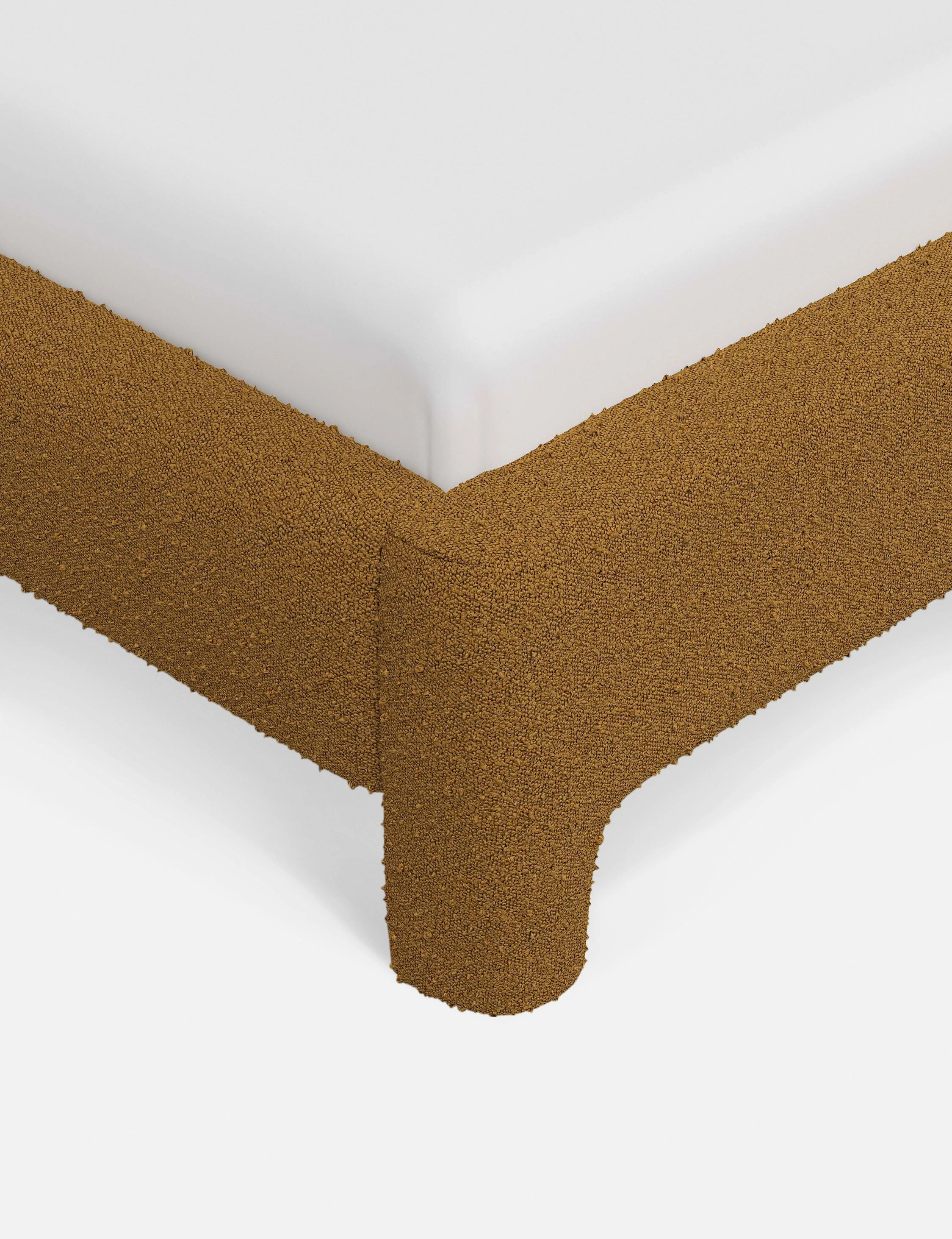 Kaisley Platform Bed