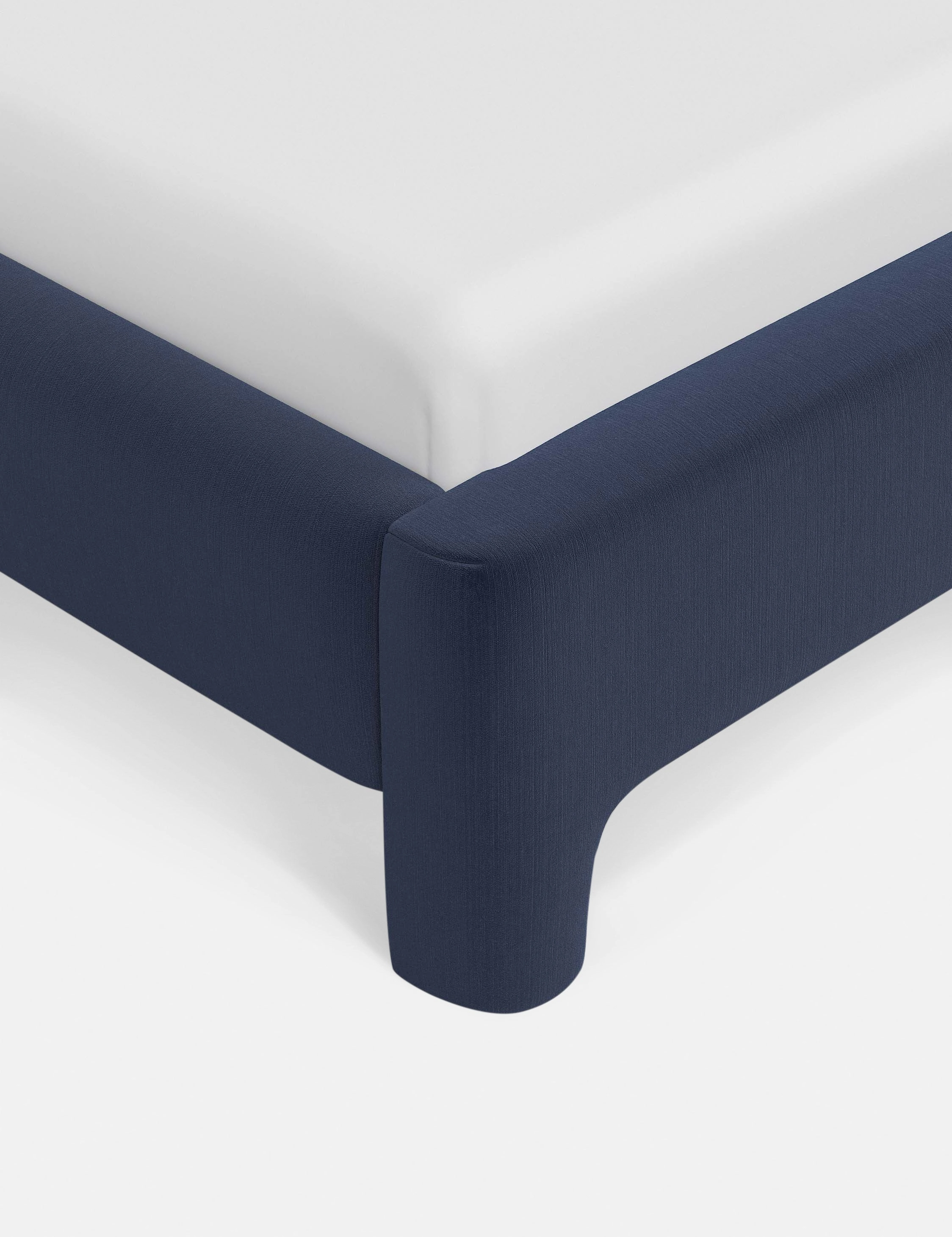 Kaisley Platform Bed