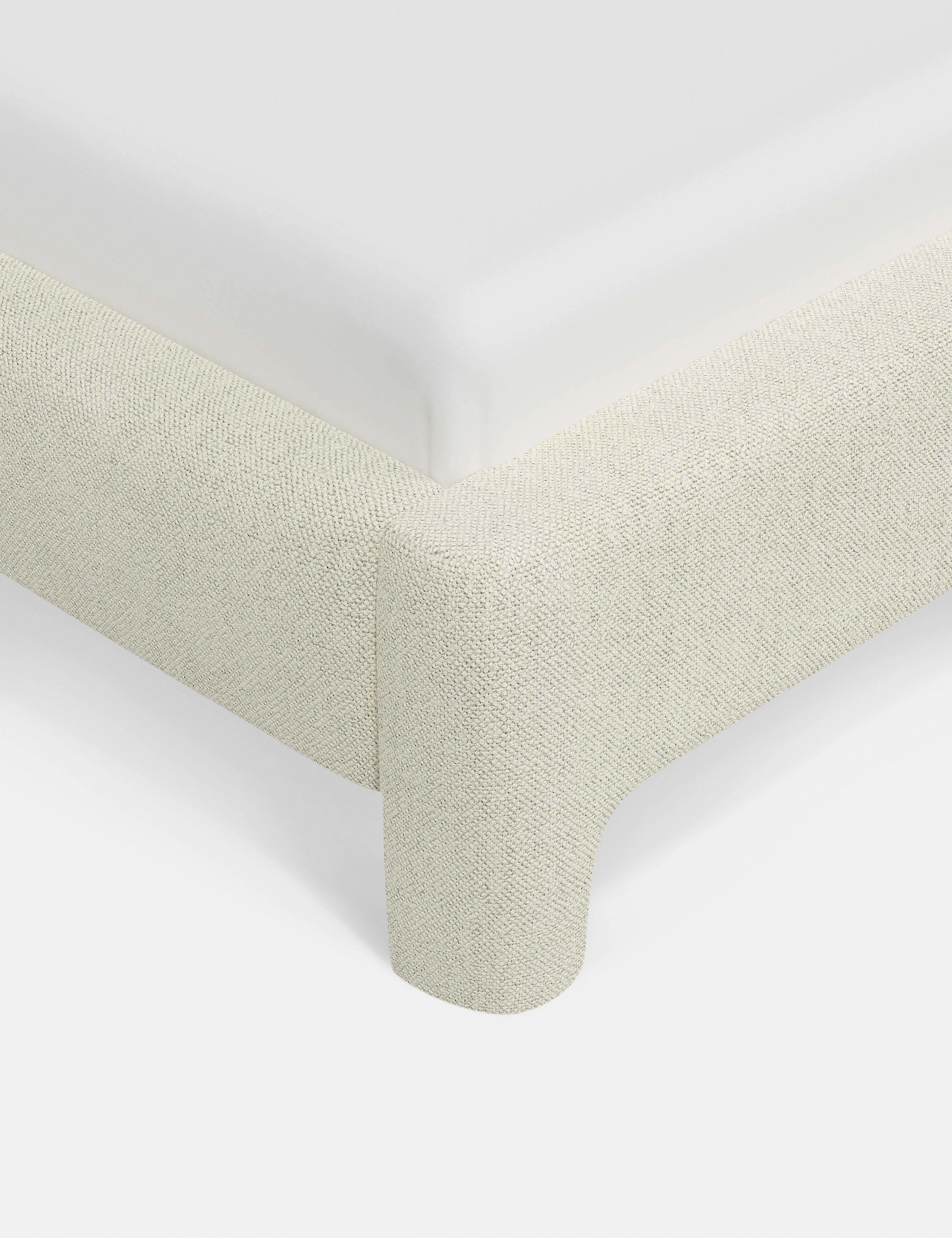 Kaisley Platform Bed