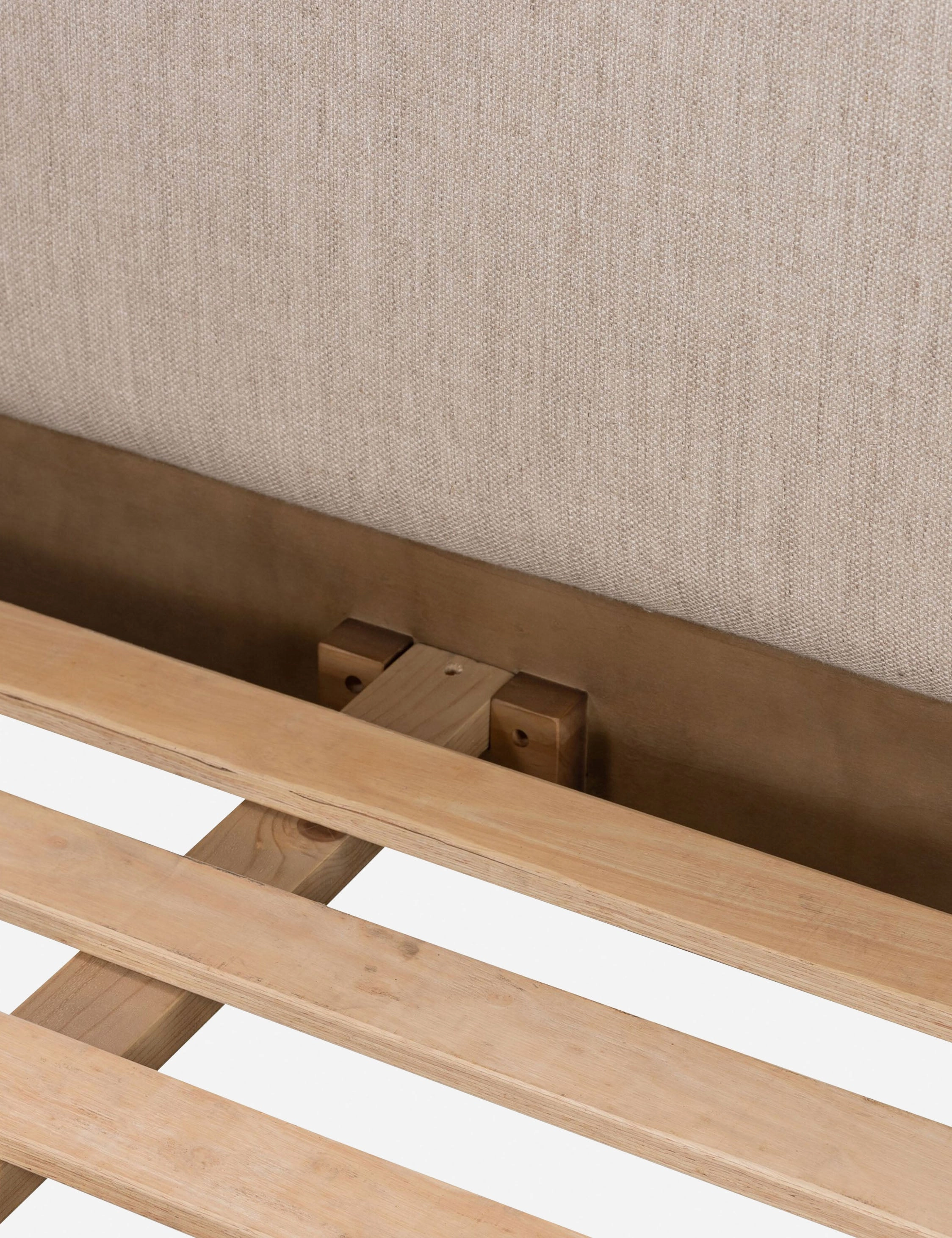 Kisner Platform Bed