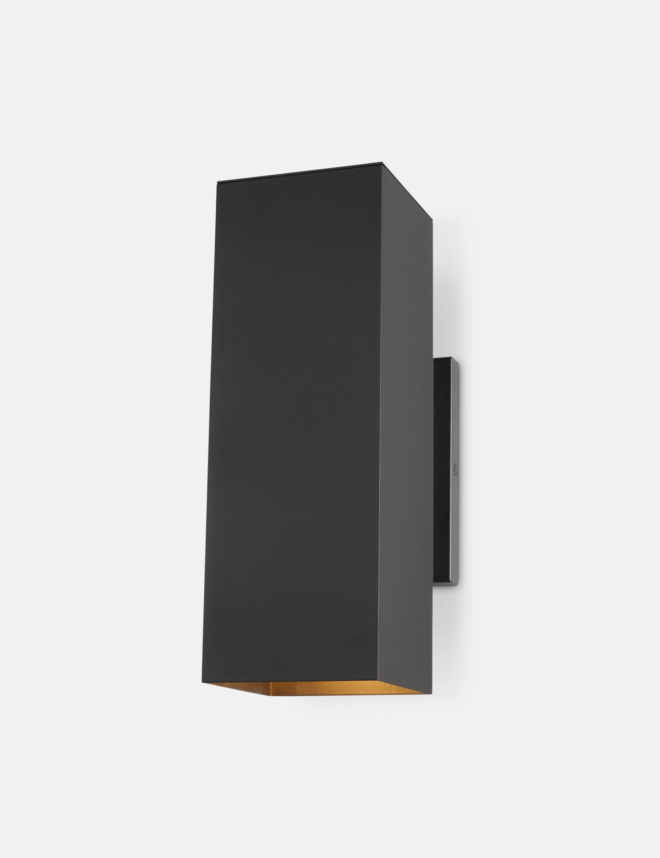 Lennart Outdoor Sconce