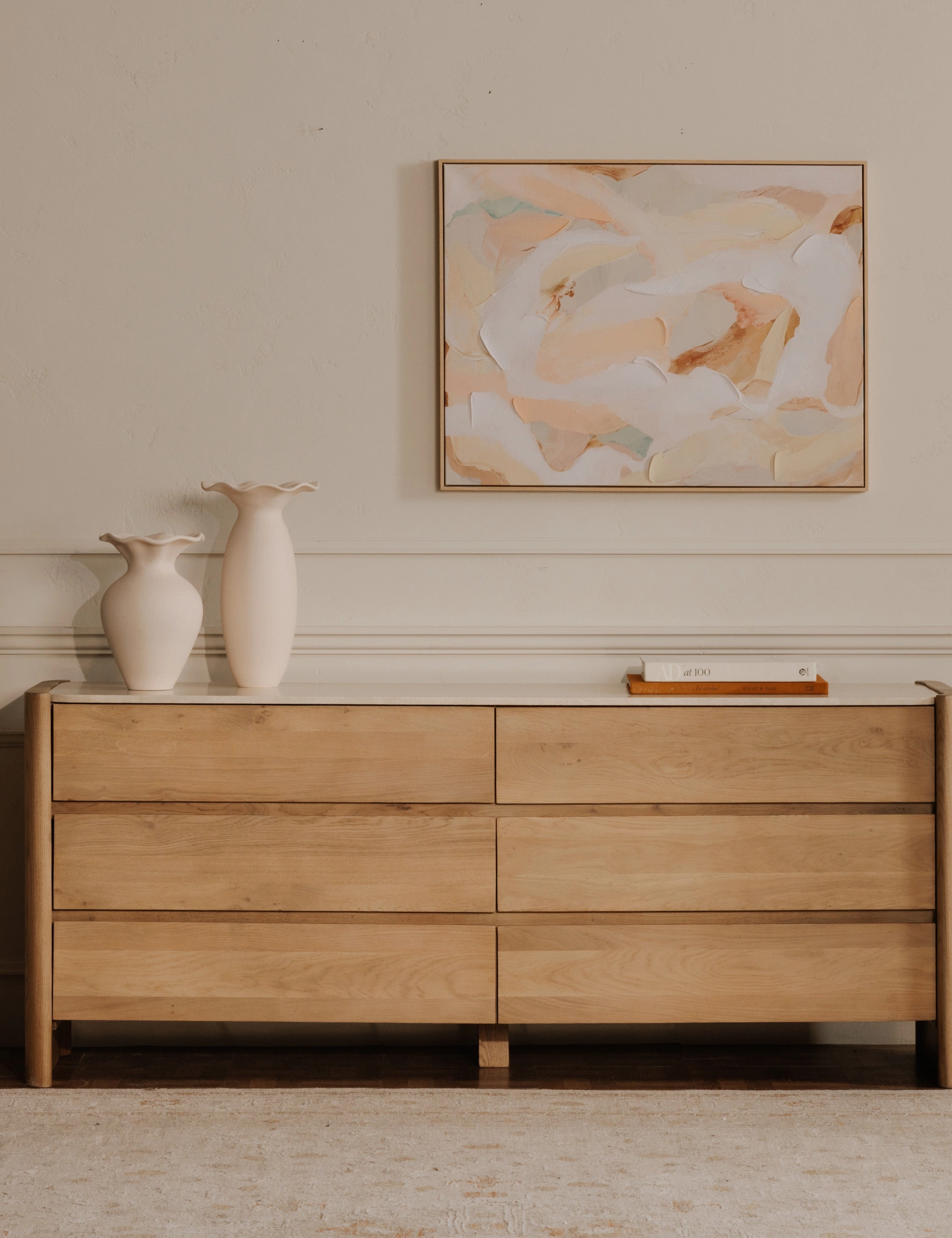 Lindahl Dresser