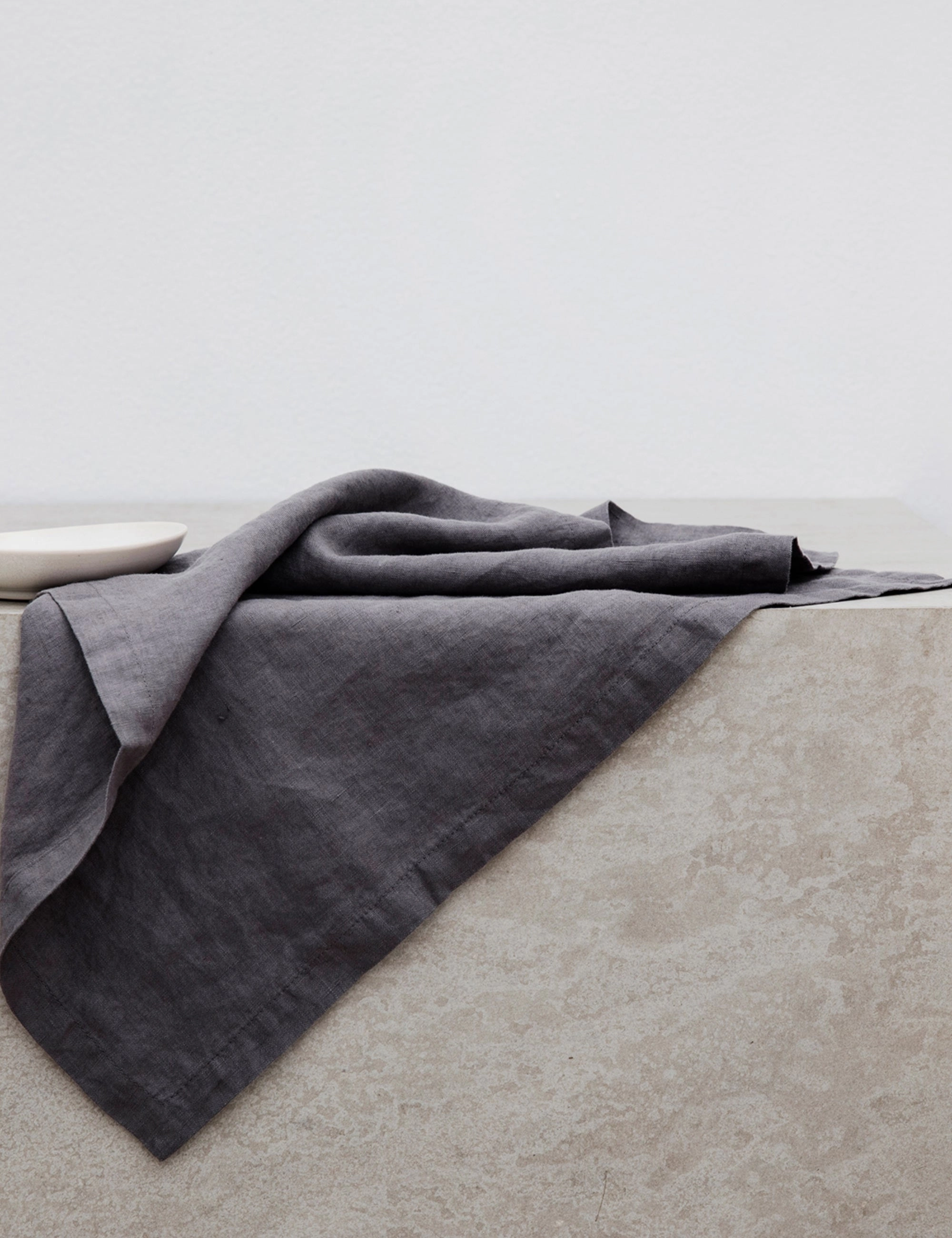 Linen Table Napkins (Set of 4) by Cultiver