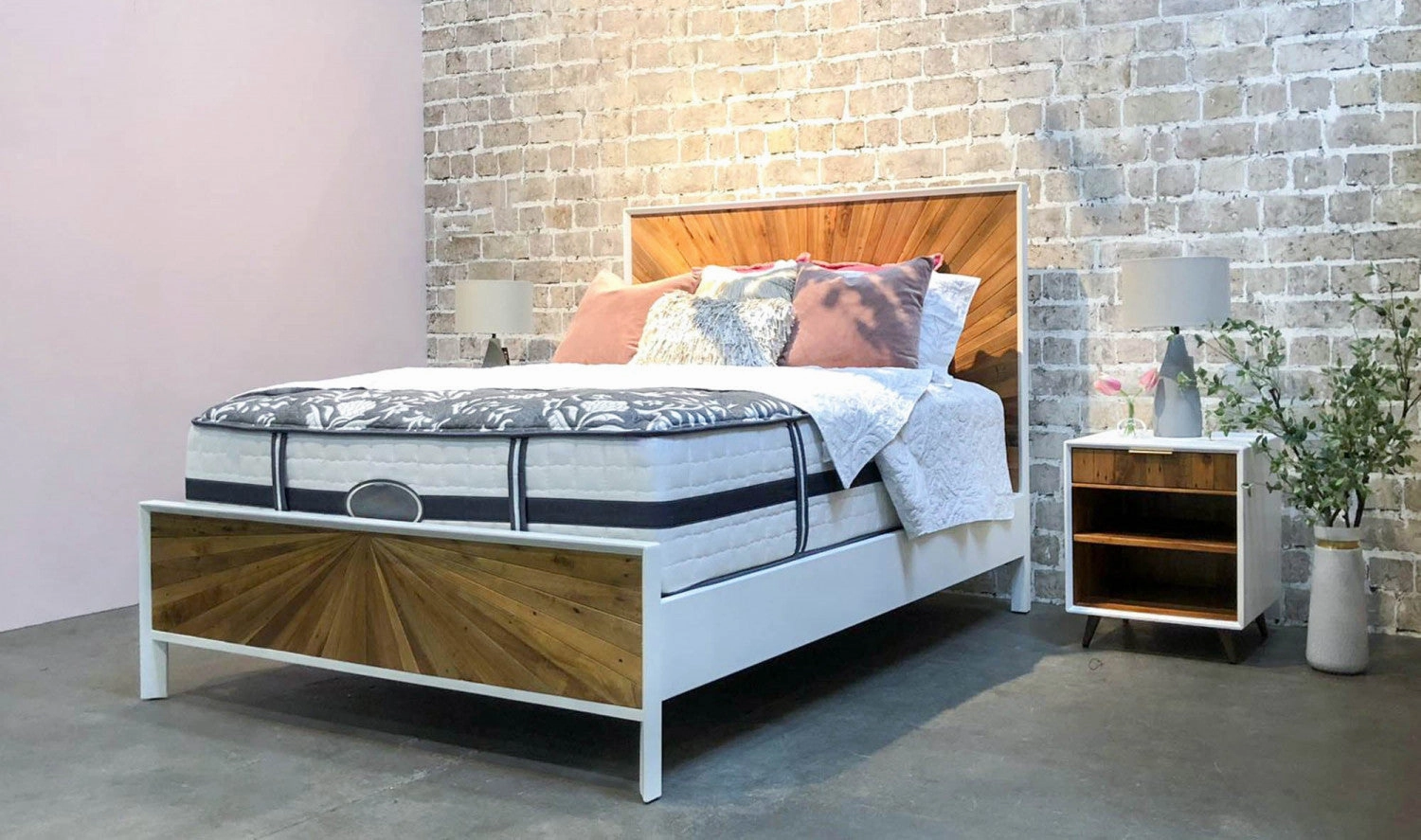Lorne Night Table - White/Natural