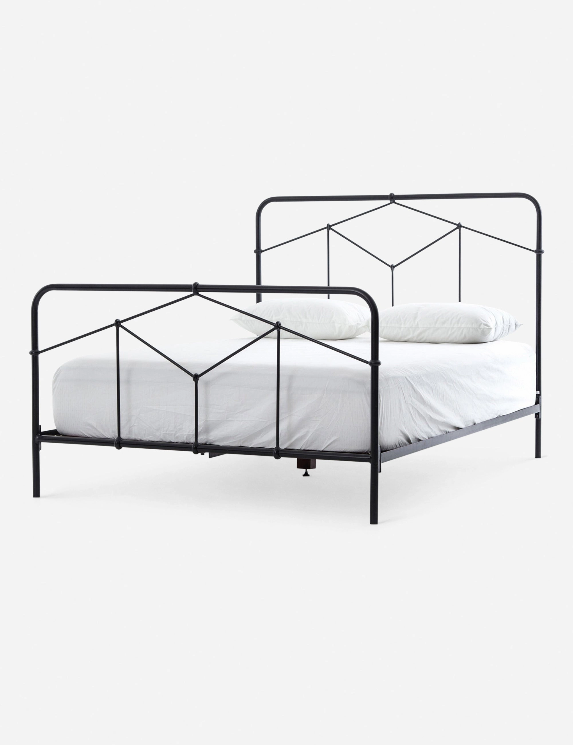Maddie Bed