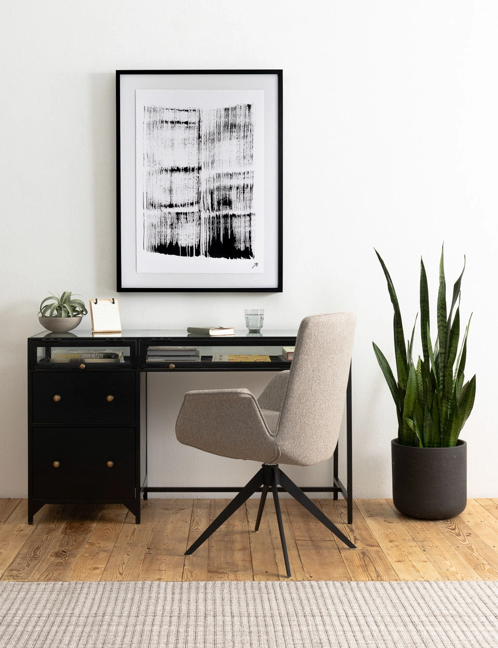 Malcom Desk