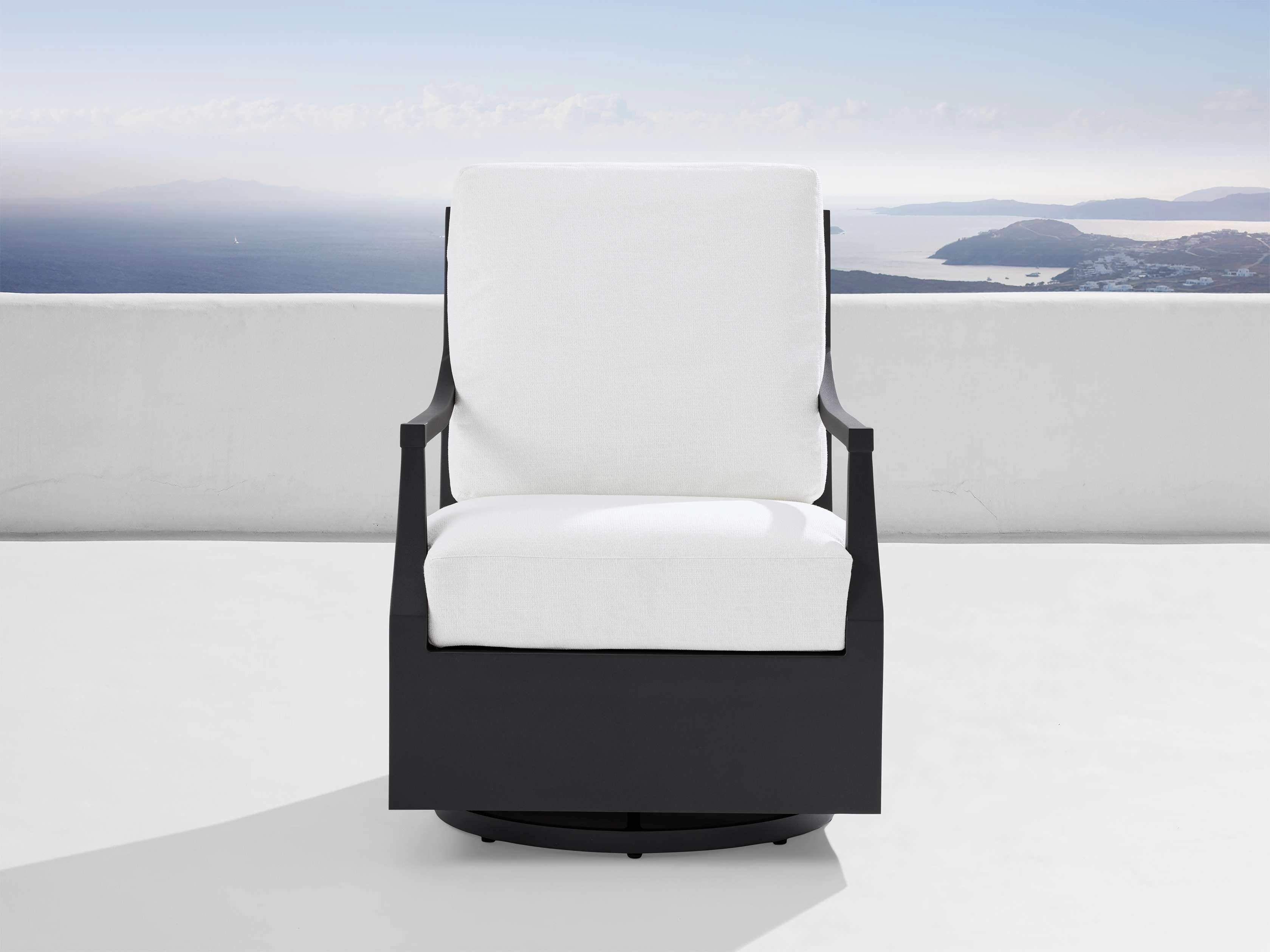 Montego Outdoor Aluminum Swivel Chair