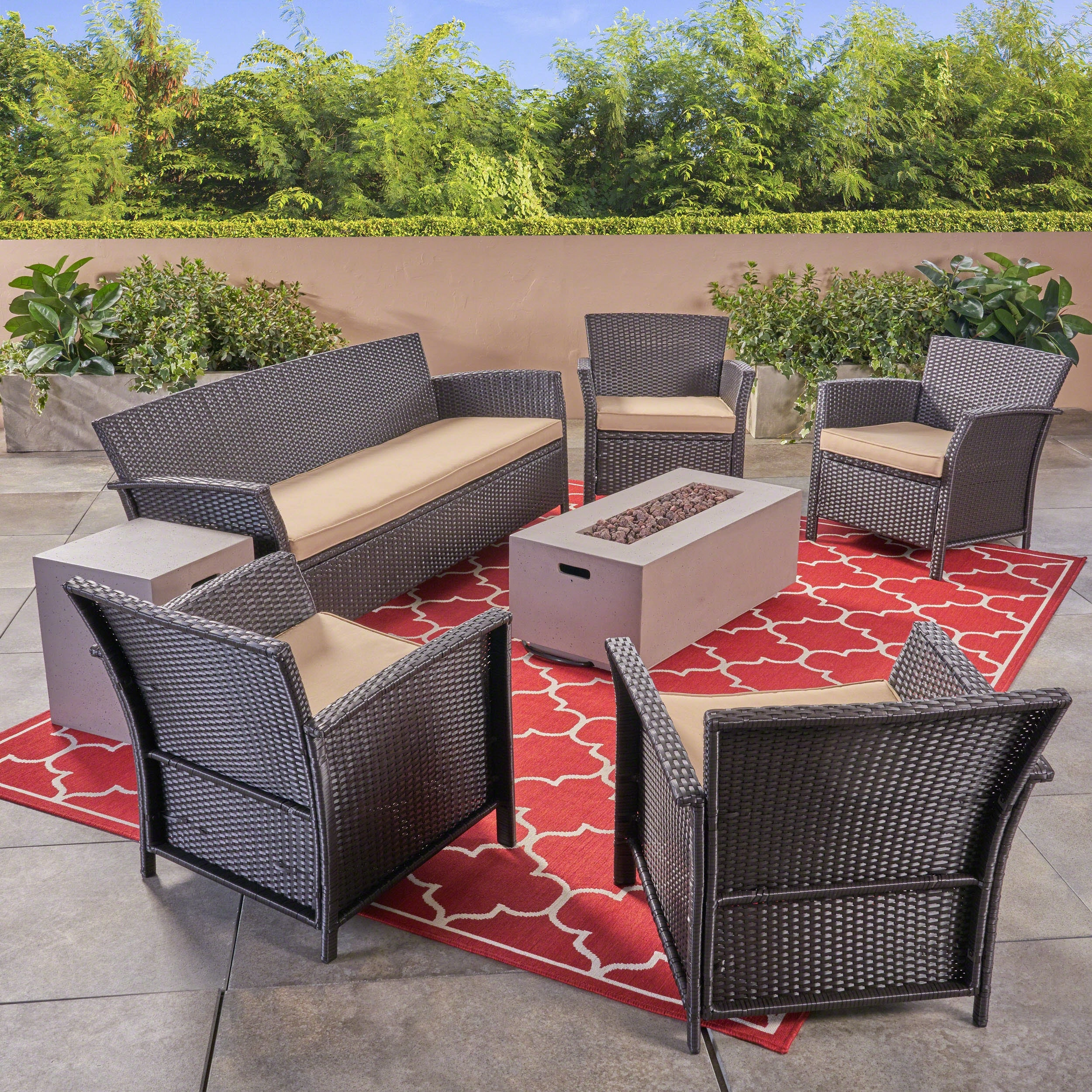 Outdoor 4-Seater Wicker Chat Set with Fire Pit - NH034503