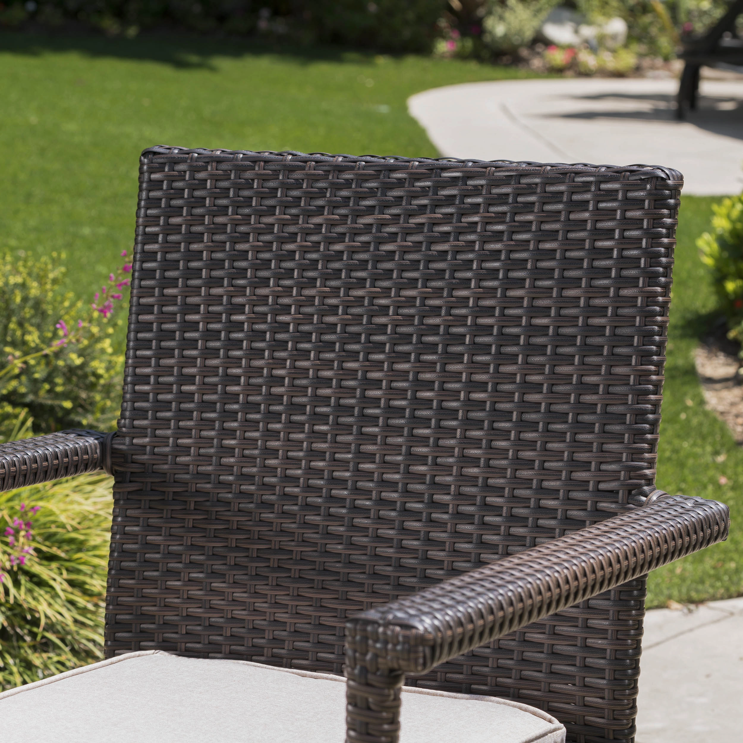 Outdoor 5 Piece Dining Set with Water Resistant Cushions - NH728003