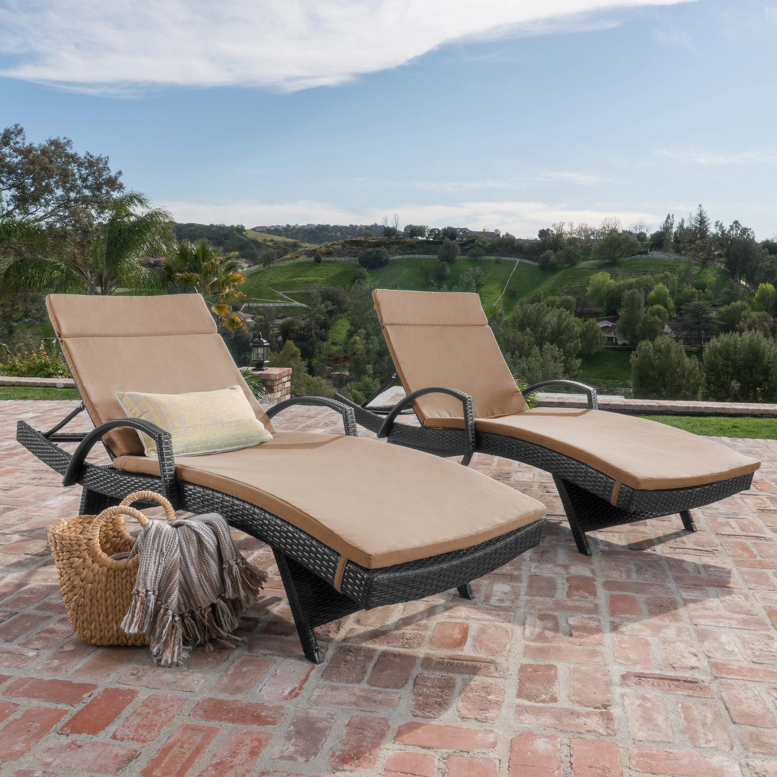 Outdoor Wicker Chaise Lounges w/ Water Resistant Cushions (Set of 2) - NH899003