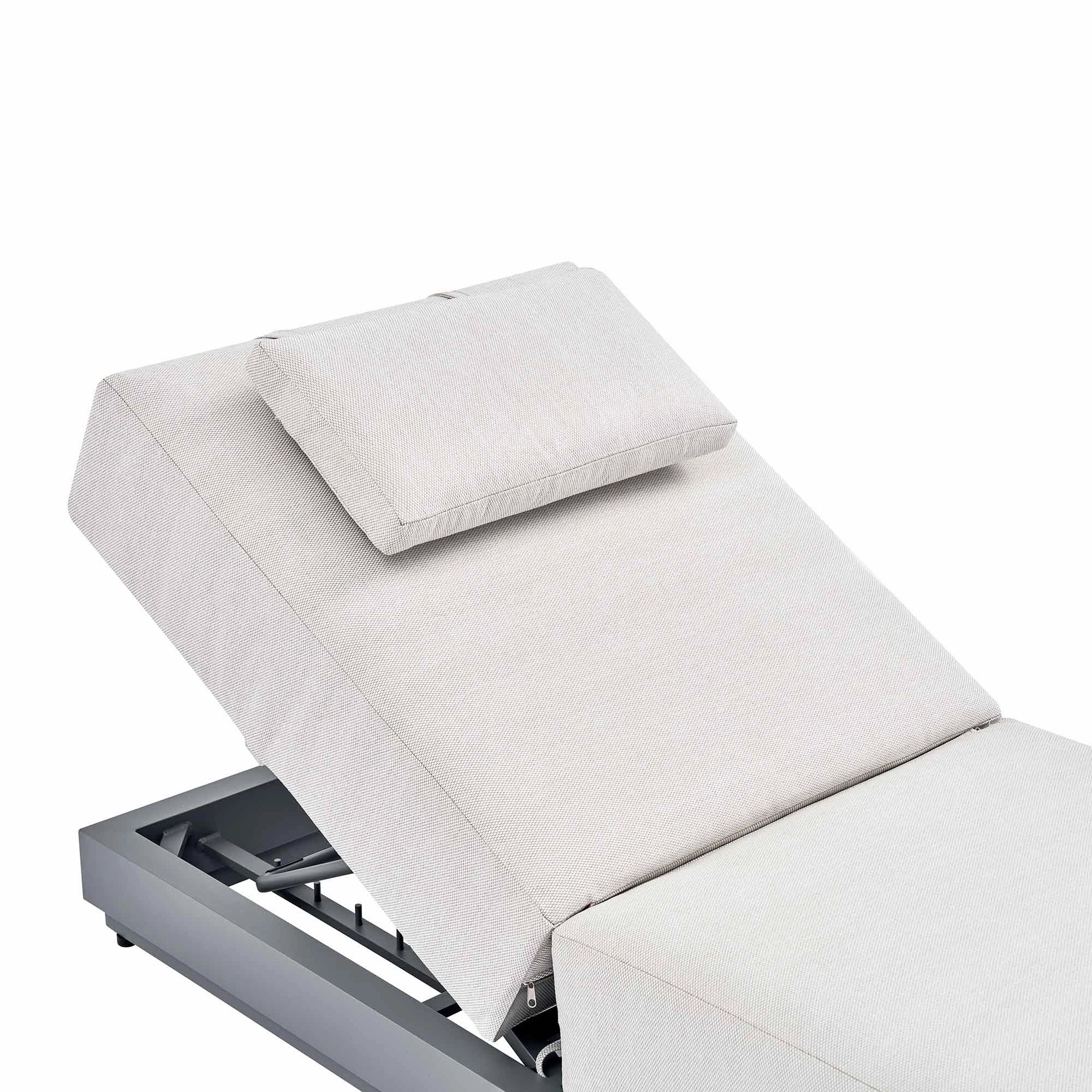 Pedra Rope and Aluminium Outdoor Sun Lounger, Grey