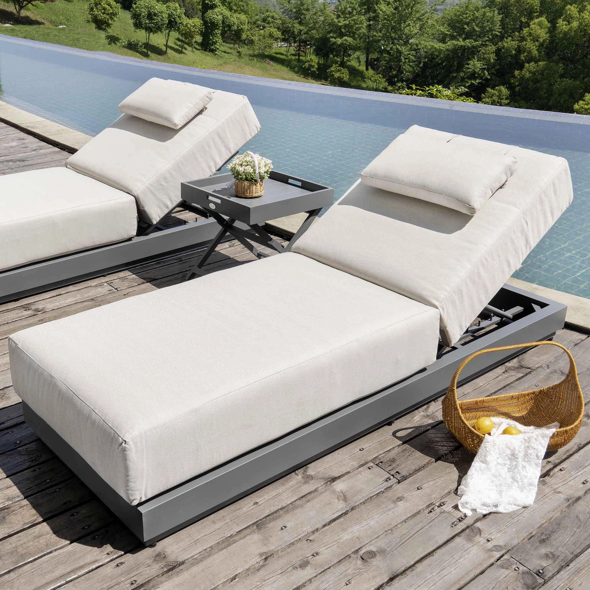 Pedra Rope and Aluminium Outdoor Sun Lounger, Grey