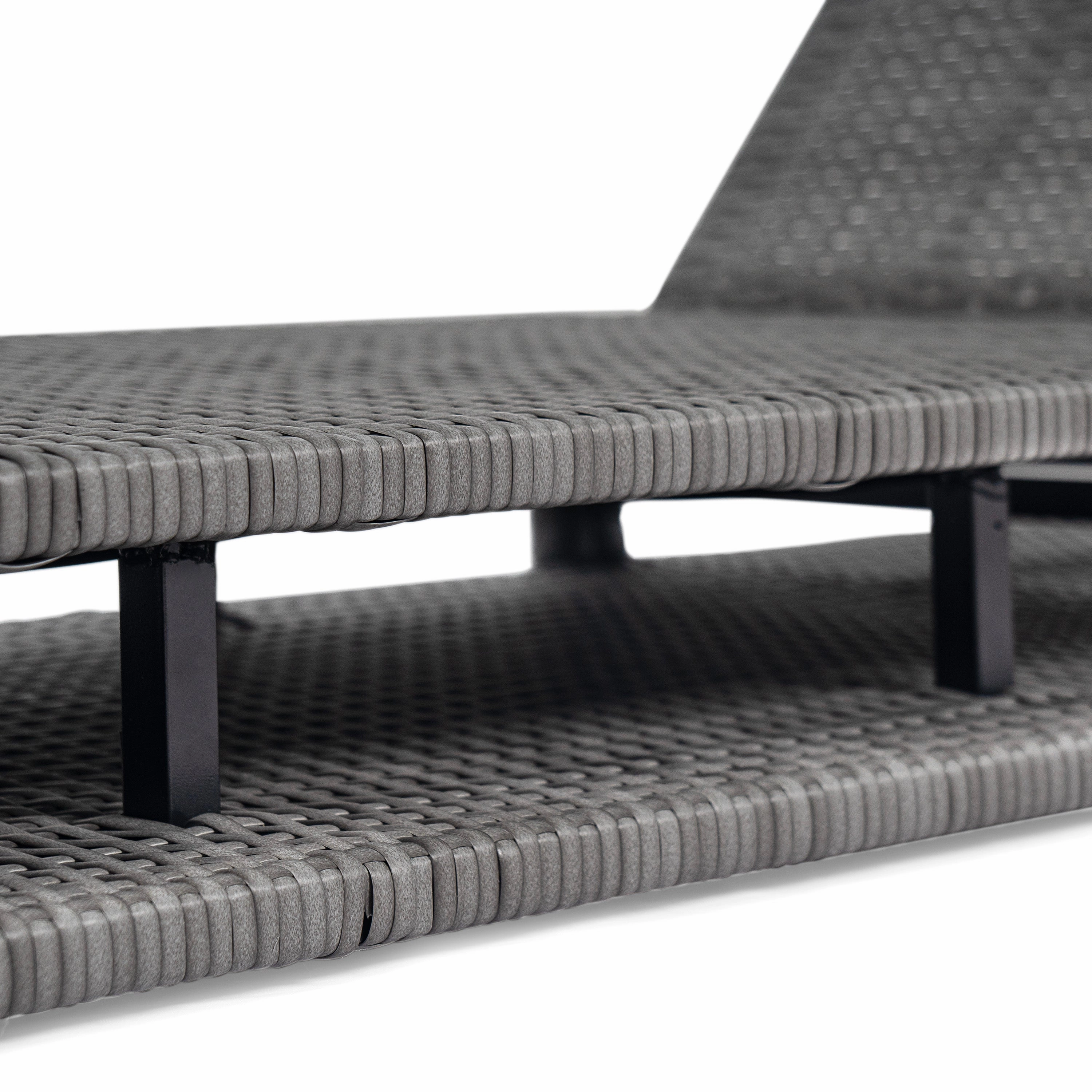 Sancty Outdoor PE Rattan Chaise Lounge