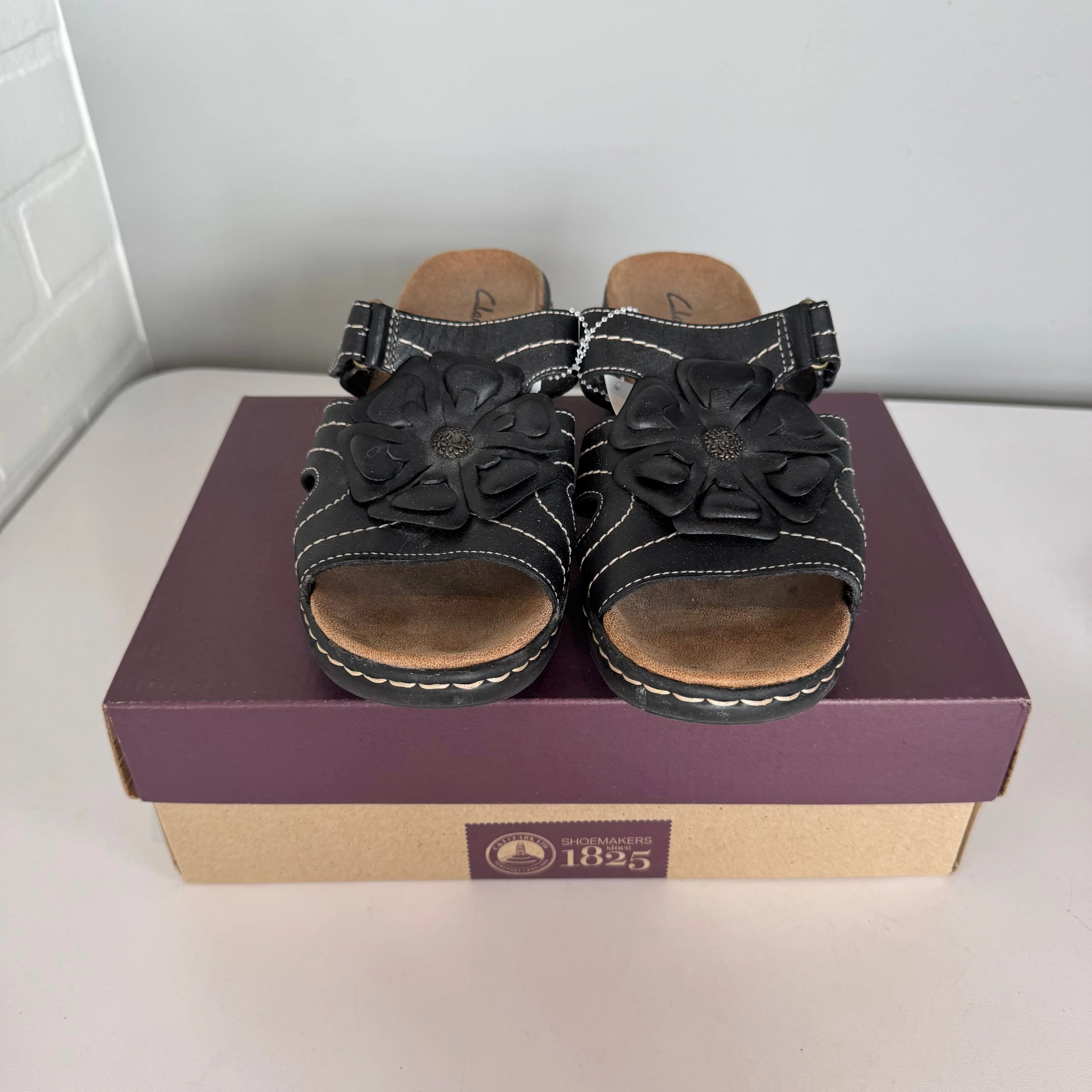 Sandals Flats By Clarks In Black, Size: 9.5 clarks
