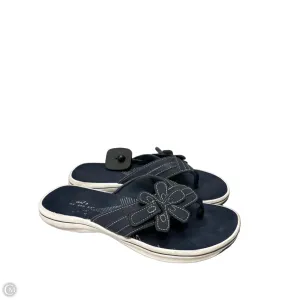 Sandals Flats By Clarks In Blue & White, Size: 7 clarks