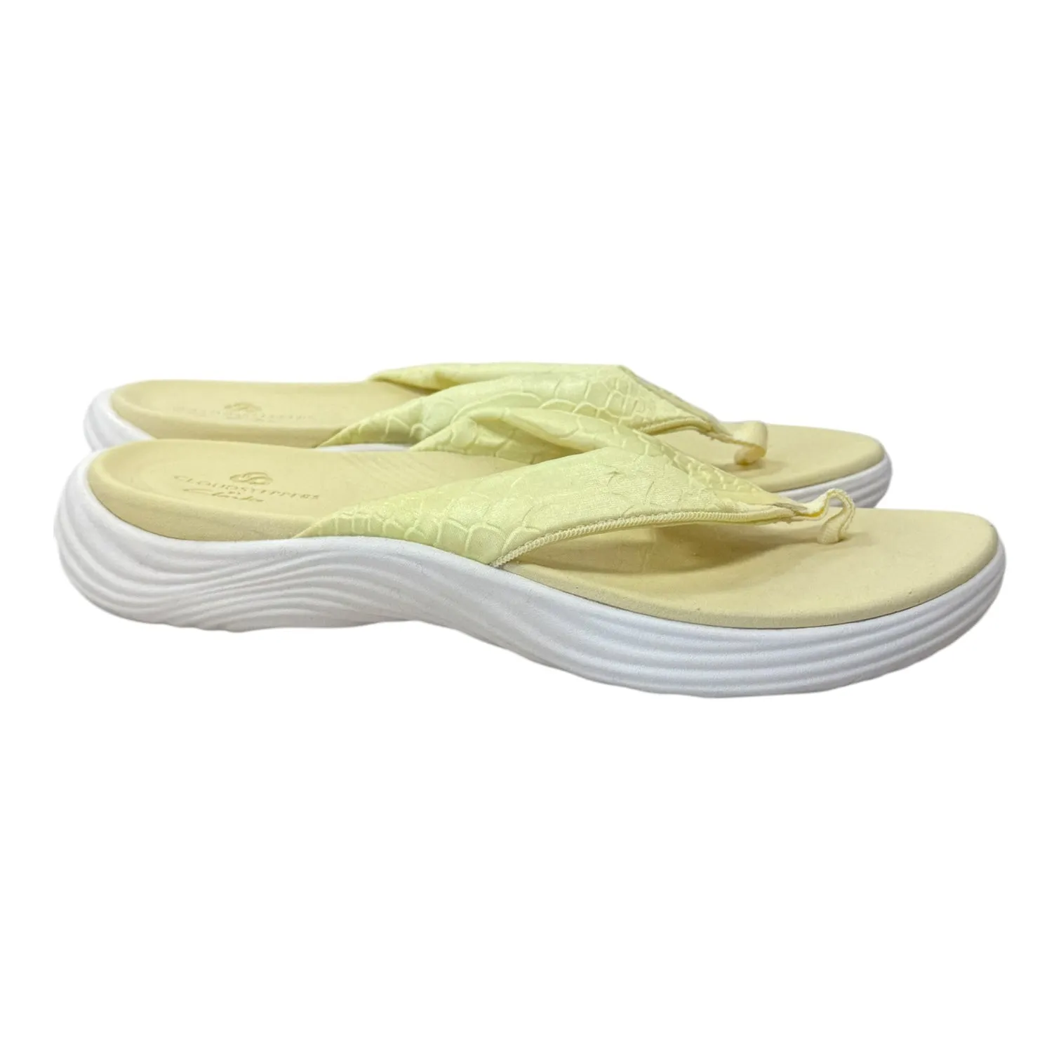 SANDALS FLATS by CLARKS In YELLOW, Size: 7 clarks