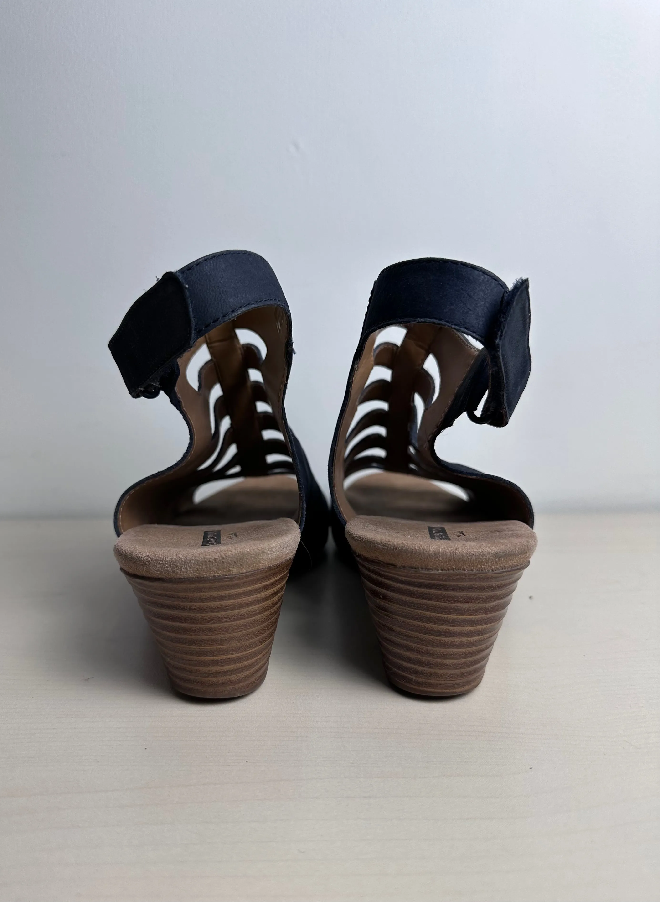 Sandals Heels Wedge By Clarks In Blue, Size: 11 clarks