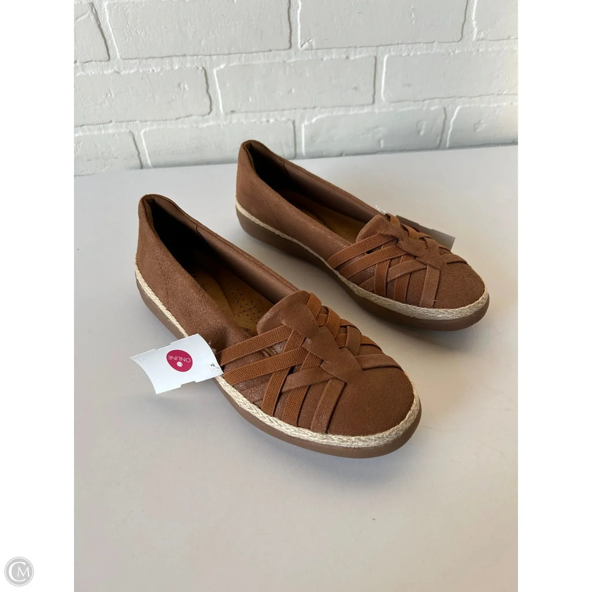Shoes Flats By Clarks In Brown, Size: 8 clarks