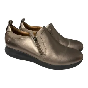 Shoes Flats By Clarks In Brown, Size:12 clarks