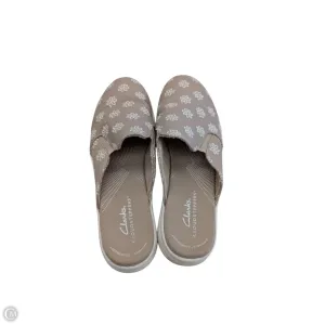 Shoes Flats By Clarks In Floral Print, Size: 7 clarks
