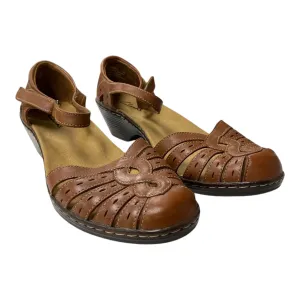 Shoes Flats By Clarks In Tan, Size:7.5 clarks