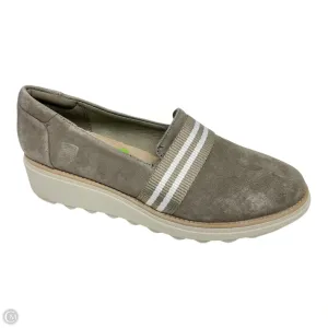 Shoes Heels Wedge By Clarks In Taupe, Size: 6.5 clarks