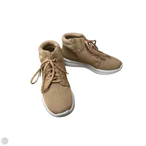 Shoes Sneakers By Clarks In Tan, Size: 6 clarks