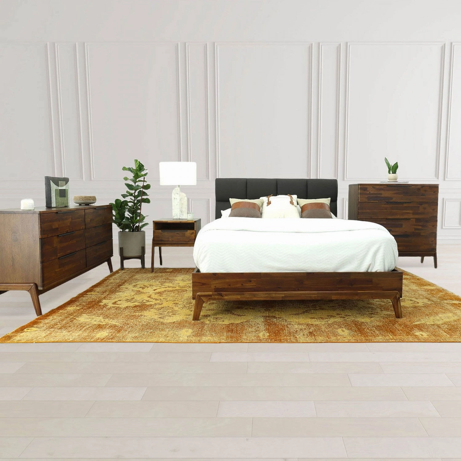 Thomaa Nightstand - Brown