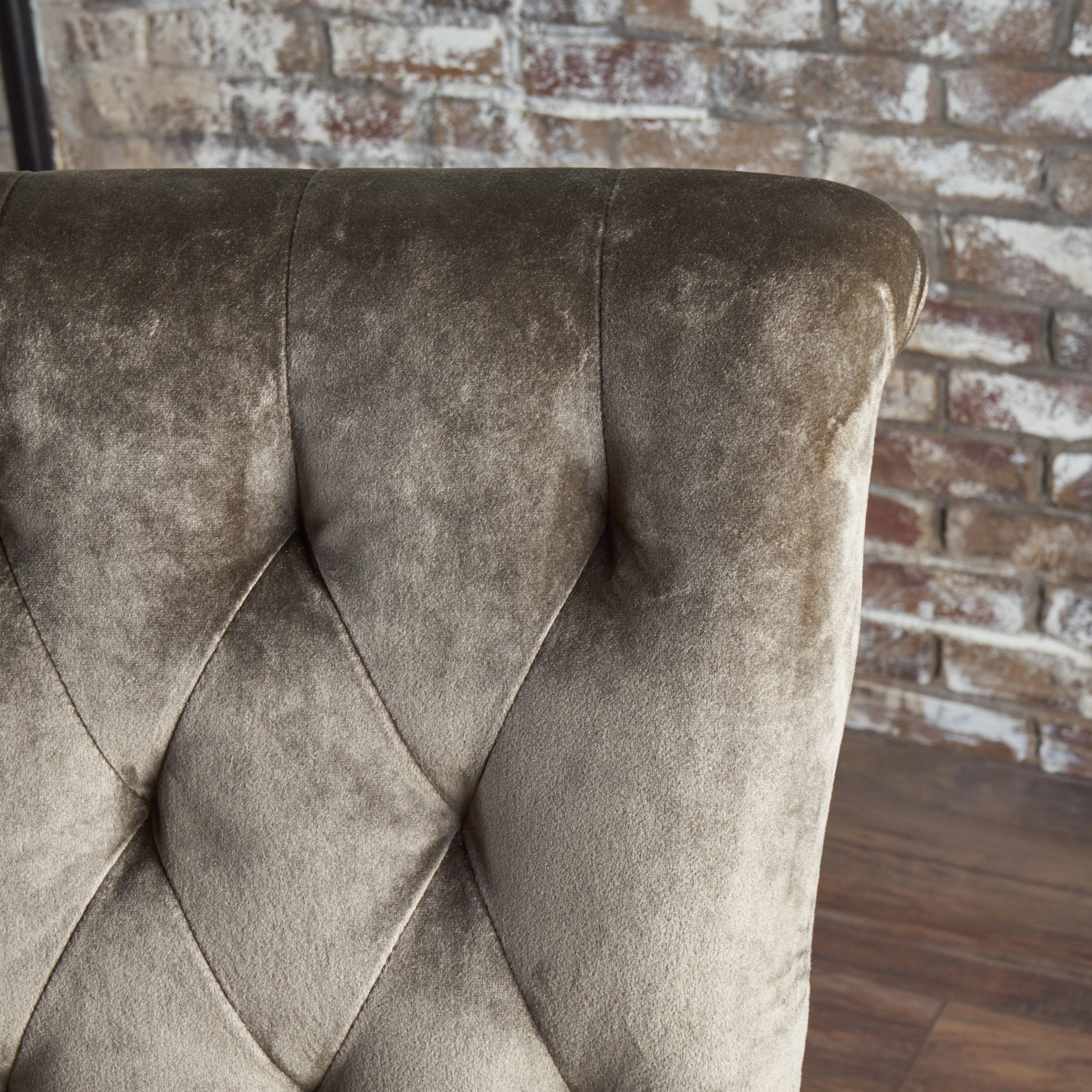 Tufted New Velvet Dining Chair - Set of 2 - NH977103