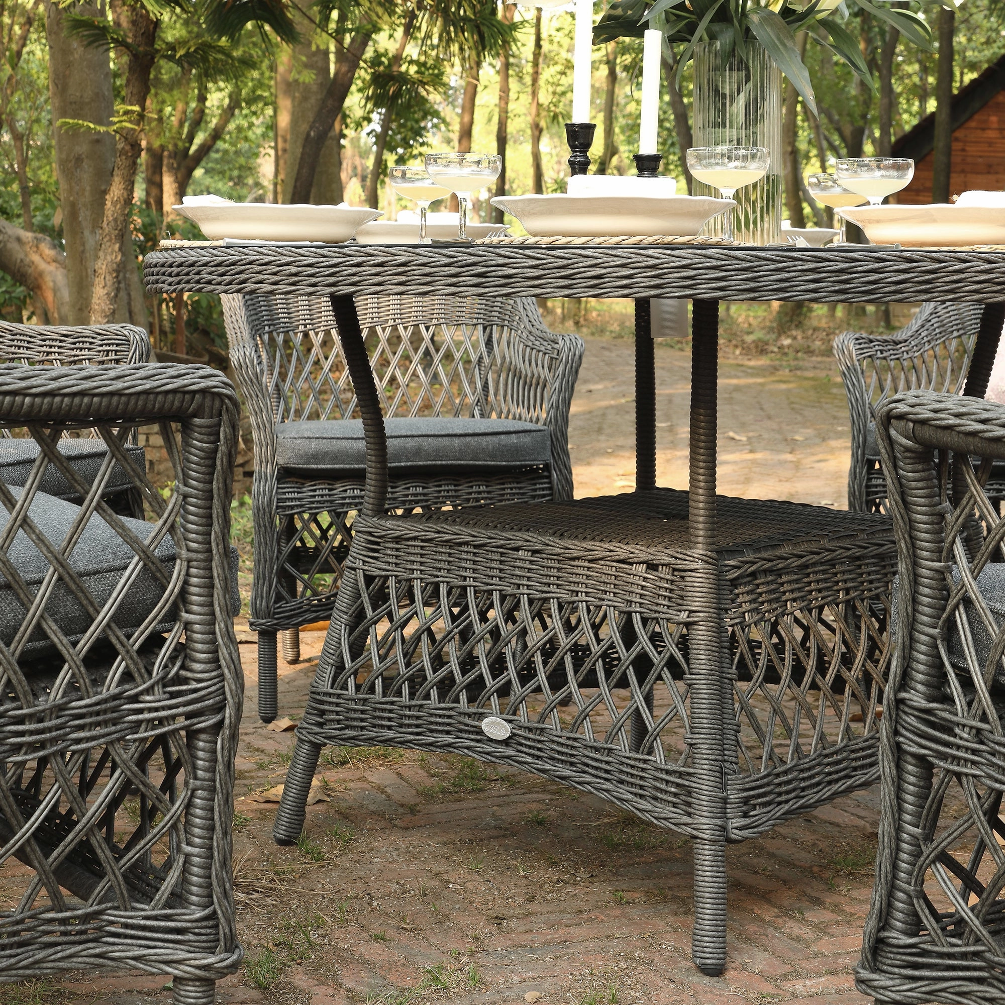Willowbrook Lattice Weave Rattan 6-Seater Round Dining Set, Dark Grey