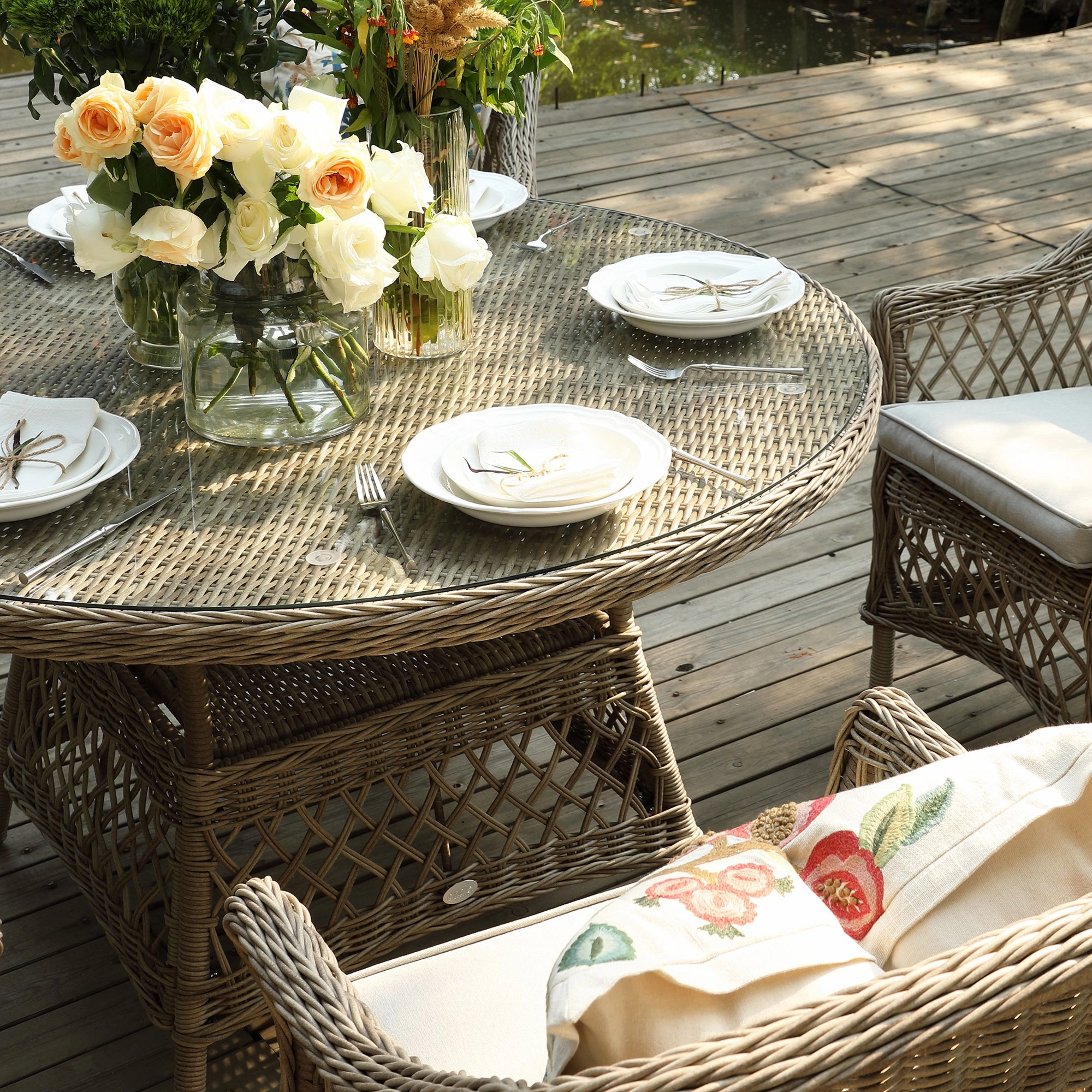 Willowbrook Lattice Weave Rattan 6-Seater Round Dining Set, Natural