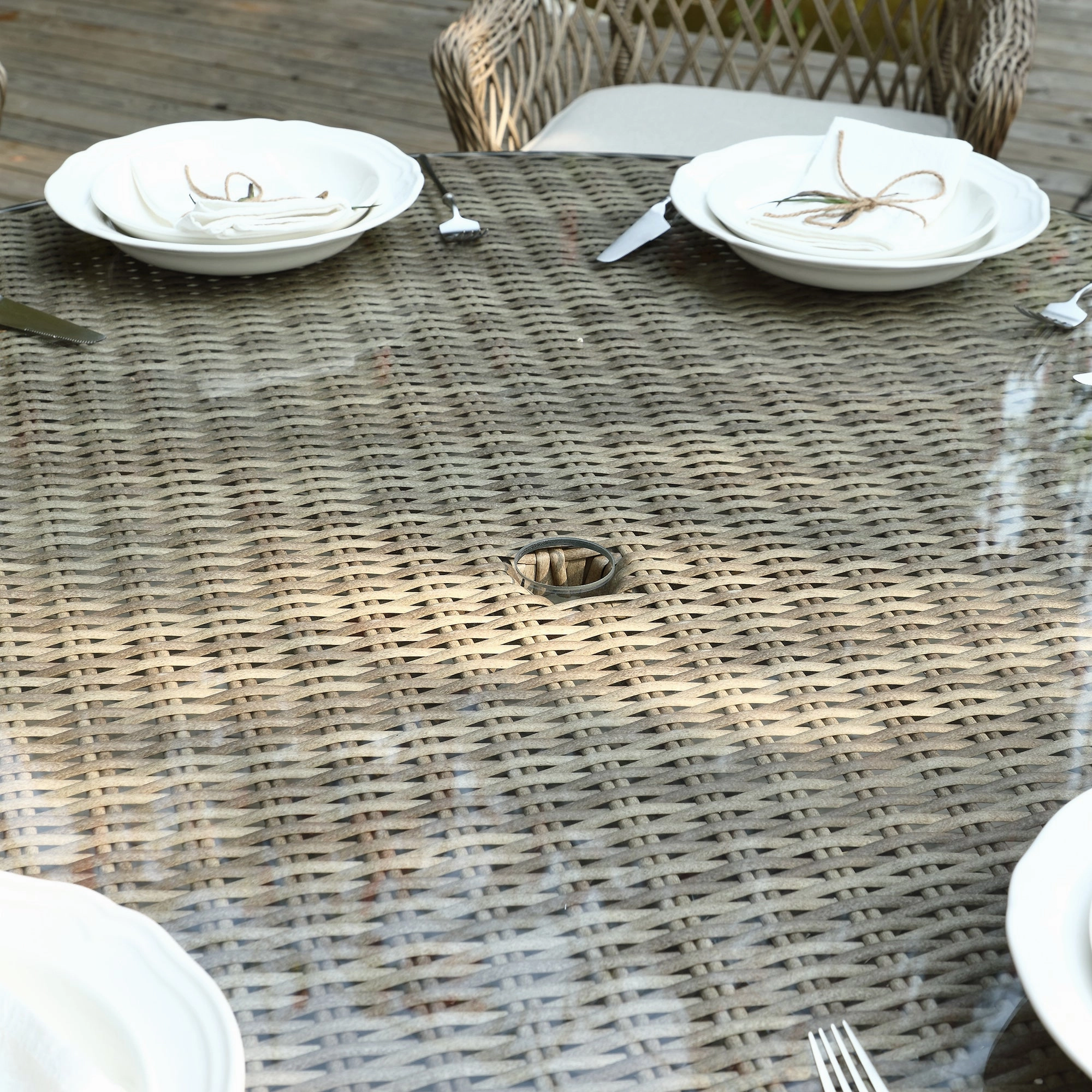 Willowbrook Lattice Weave Rattan 6-Seater Round Dining Set, Natural