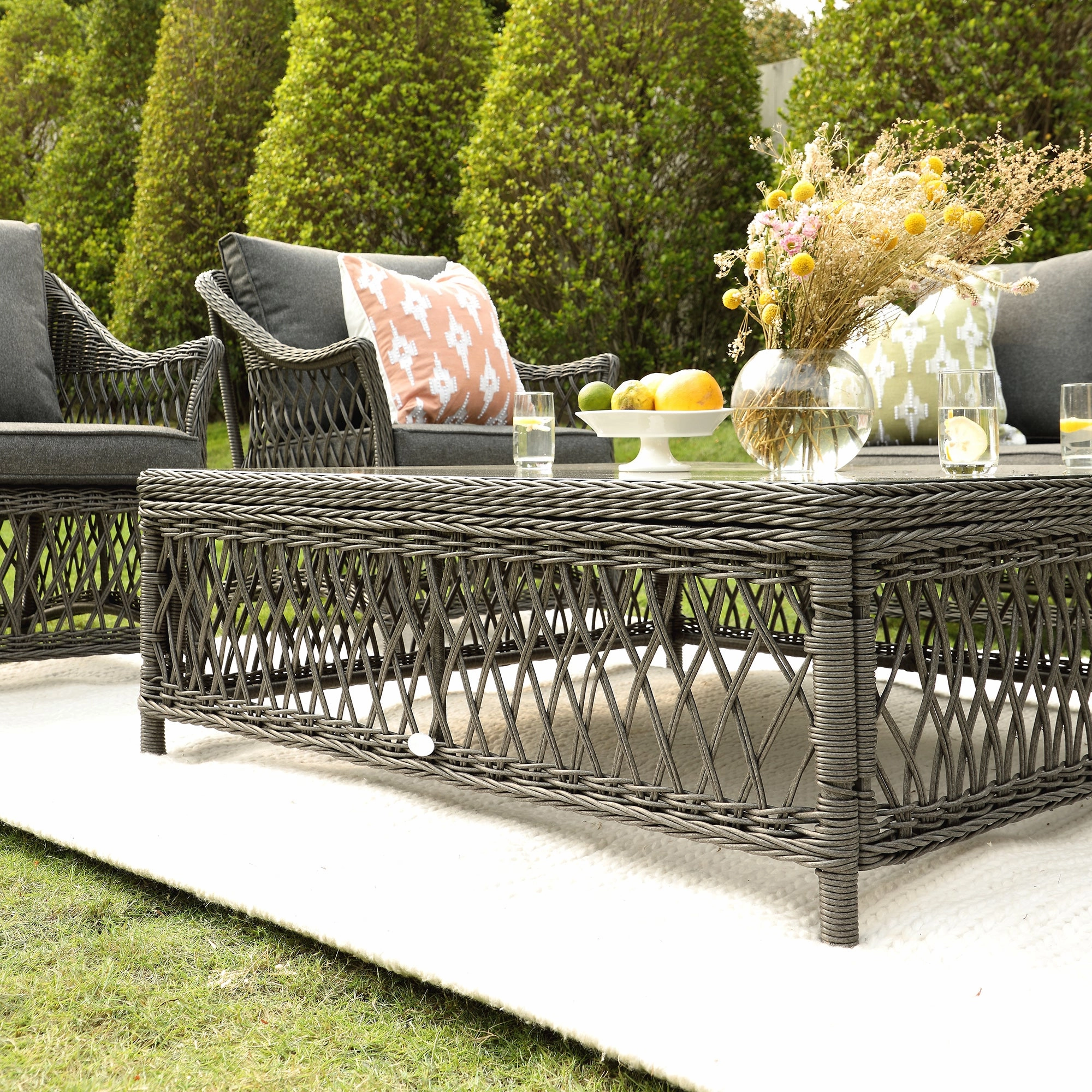 Willowbrook Lattice Weave Rattan 7-Seater Large Sofa Set, Dark Grey